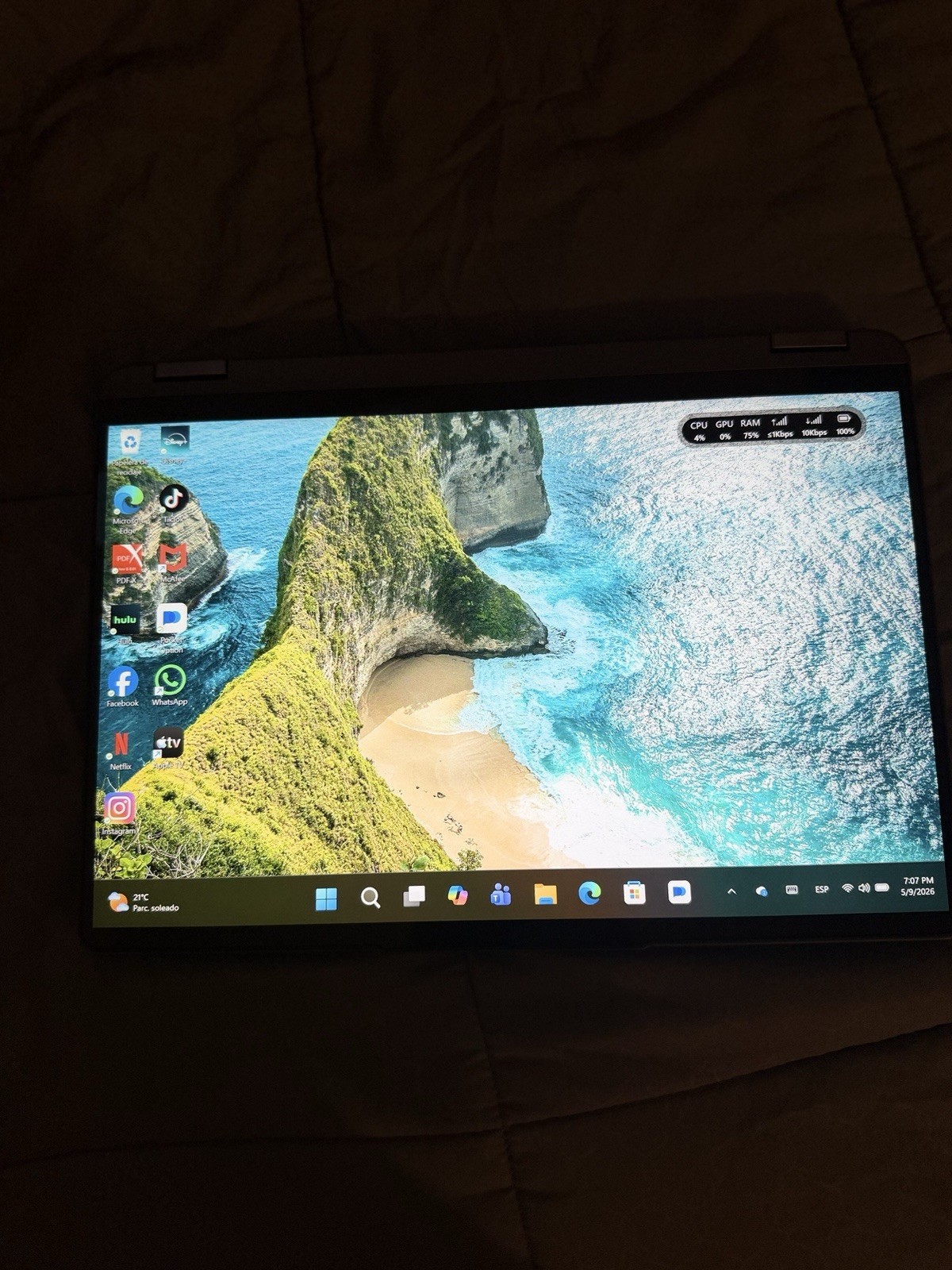 Lenovo IdeaPad Flex 5i 14″ i5 Gray Win 11 Iris Xe Thunderbolt 4 Wi-Fi