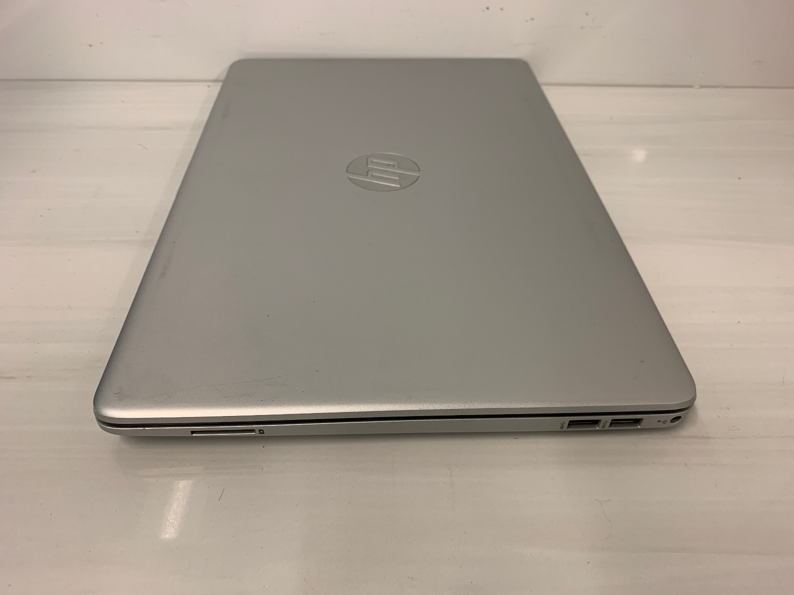 HP 15-dw0037wm 15.6″ Laptop Intel Core i3-8145U 2.10GHz 8GB RAM 256GB SSD Win11