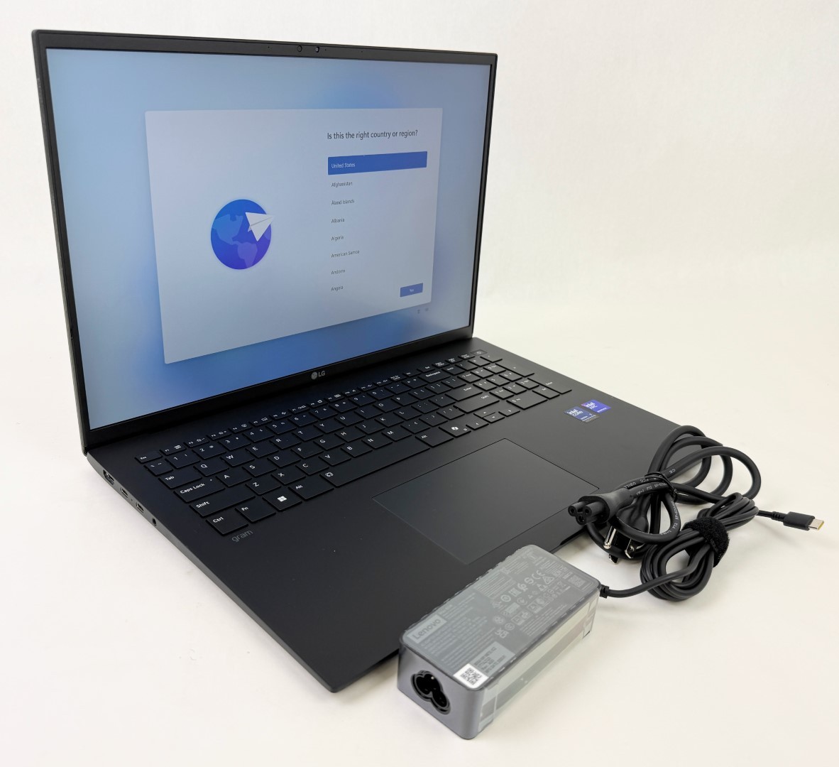 LG Gram 17Z90TL 17″ Touch Ultra 7 258V 32GB 2TB SSD W11H Thin Lightweight Laptop