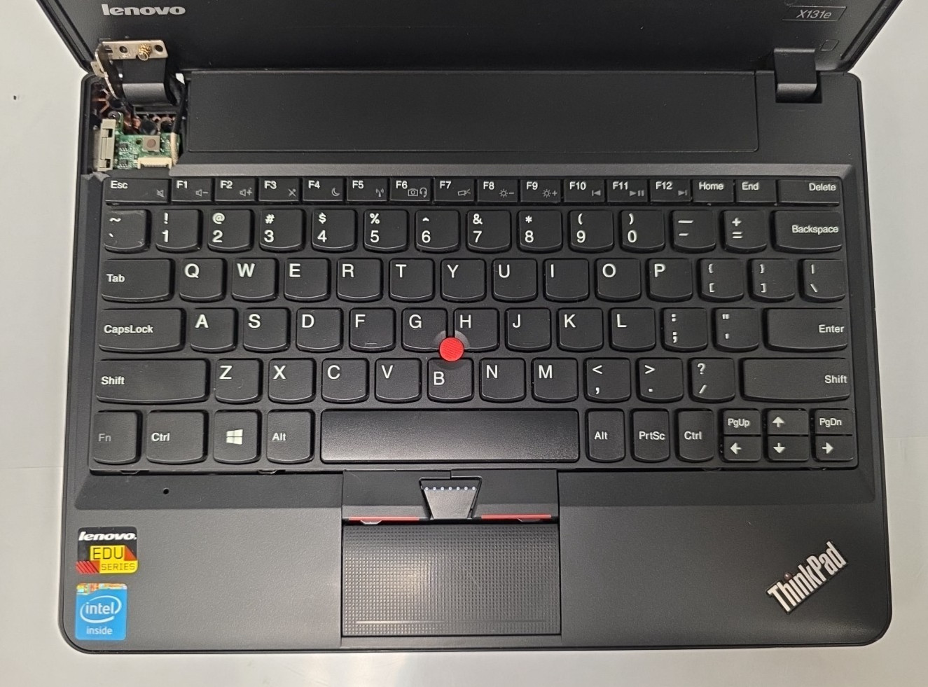 Lenovo thinkpad X131e 4GB RAM| 60GB HDD| Intel Celeron 1007U.
