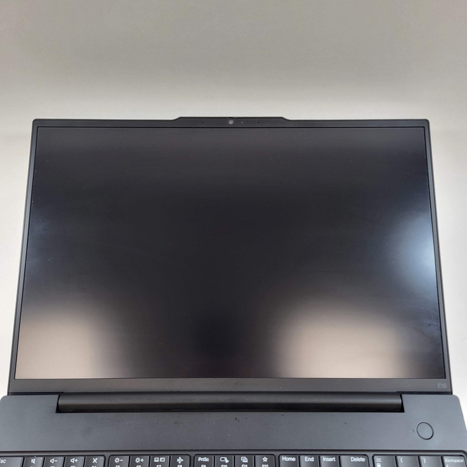Lenovo ThinkPad E16 Gen 2 21M5000HUS 16″ Ryzen 5 7535U 2.9GHz 8GB RAM 256GB SSD