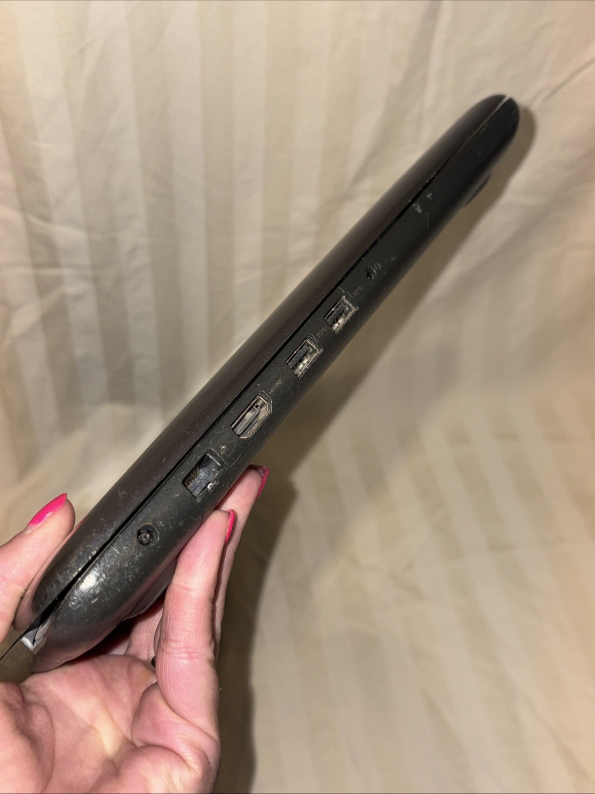 17.3″ Dell INSPIRON 17 5767 Laptop i5-7200U @ 2.50GHz 8GB RAM 500GB HDD Win 10H