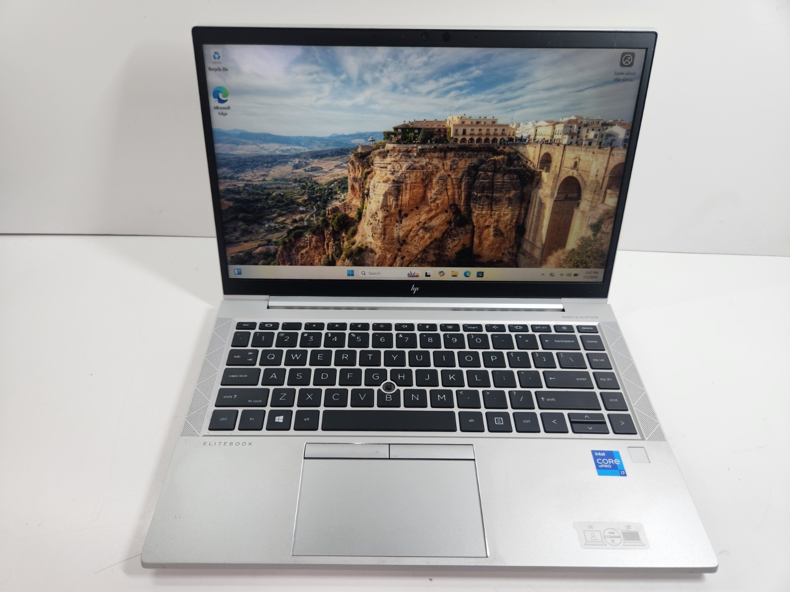 HP ELITEBOOK 840 G8 14″ i7-1185G7 16GB RAM 256GB NVMe WINDOWS 11 PRO GRADE B-