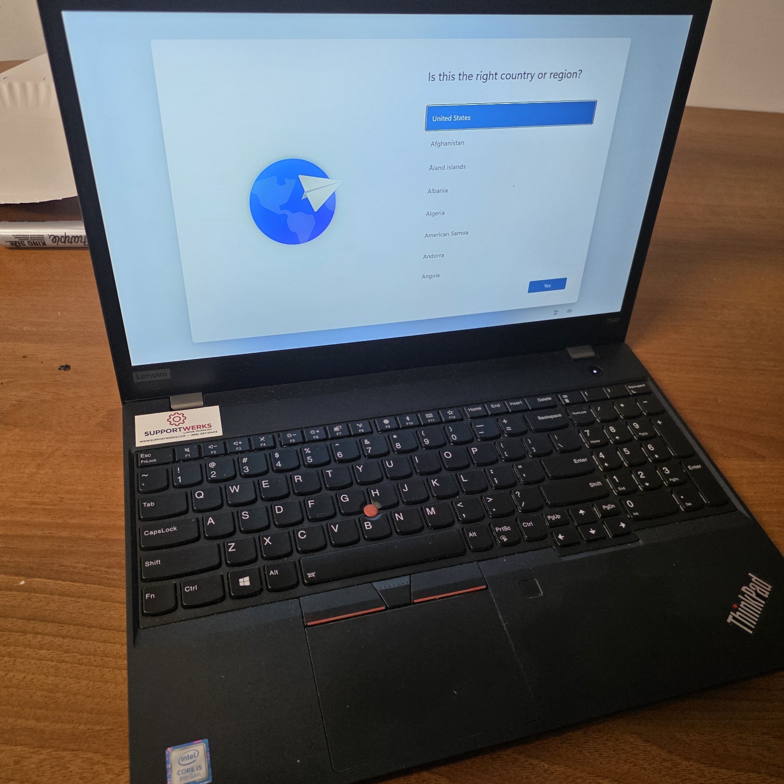 Lenovo ThinkPad T590 – i7 – 16GB RAM – 1TB SSD – 15.6″ Business Laptop READ DESC