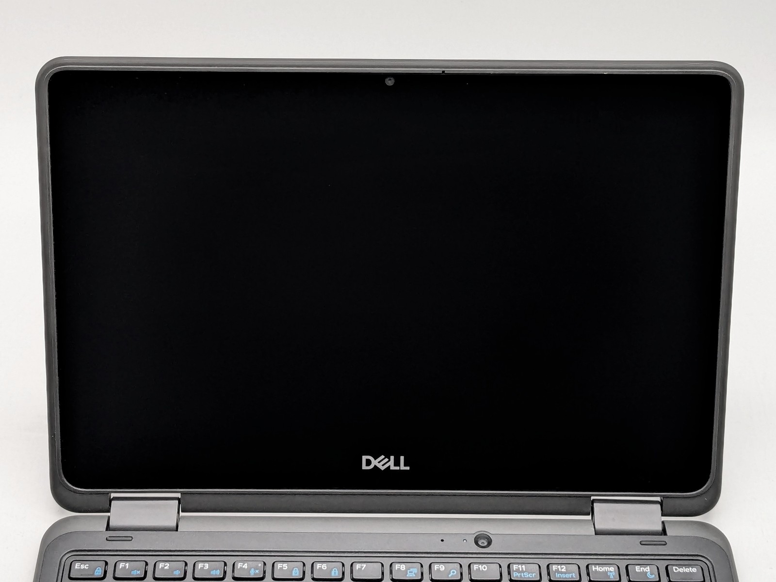 Dell Latitude 3190 2-in-1 11″ HD Touch PENTIUM SILVER N5000 256GB 4GB W10P