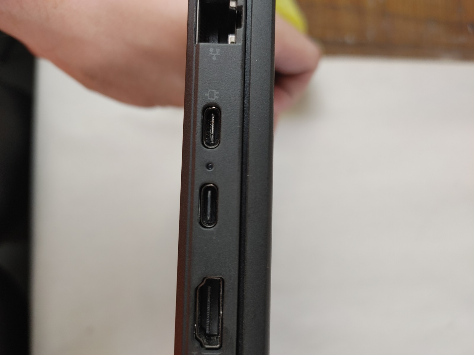 Lenovo ThinkPad P14s Gen 3 Ryzen 5 Pro 6650U 2.90 GHz 16 GB DDR5 No HDD