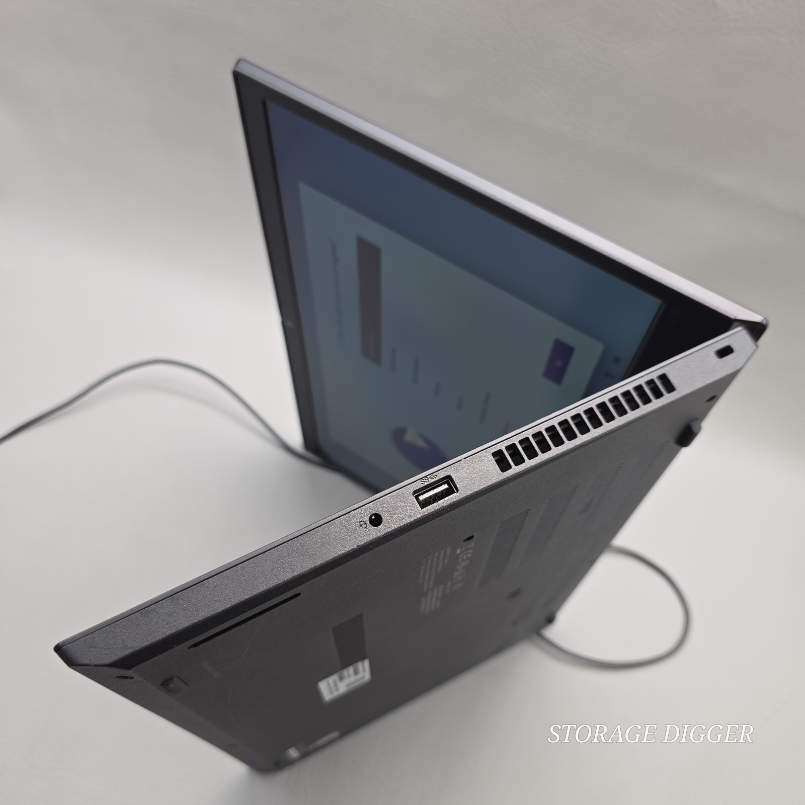 Lenovo ThinkPad L15 Gen 1 Intel Core i5 10th Gen 15.6″ Win11 Pro COMPANY LOCKED