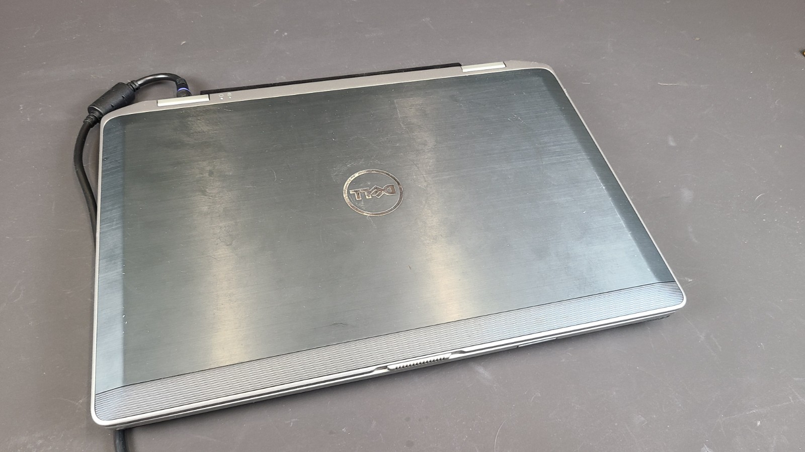 Dell Latitude E6420 i5 8GB RAM 500GB HDD Win 10 Pro PARTS Sticky Deck