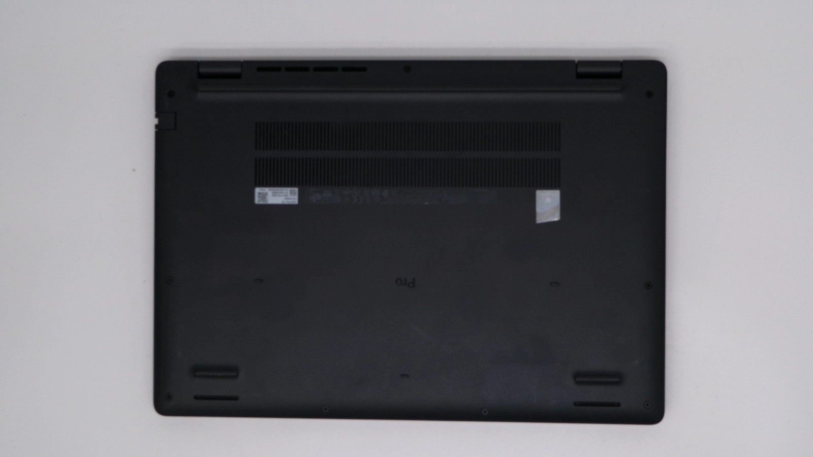 Dell Pro 16 PC16255 16″ Ryzen 5 220 16GB 256GB – Very Good