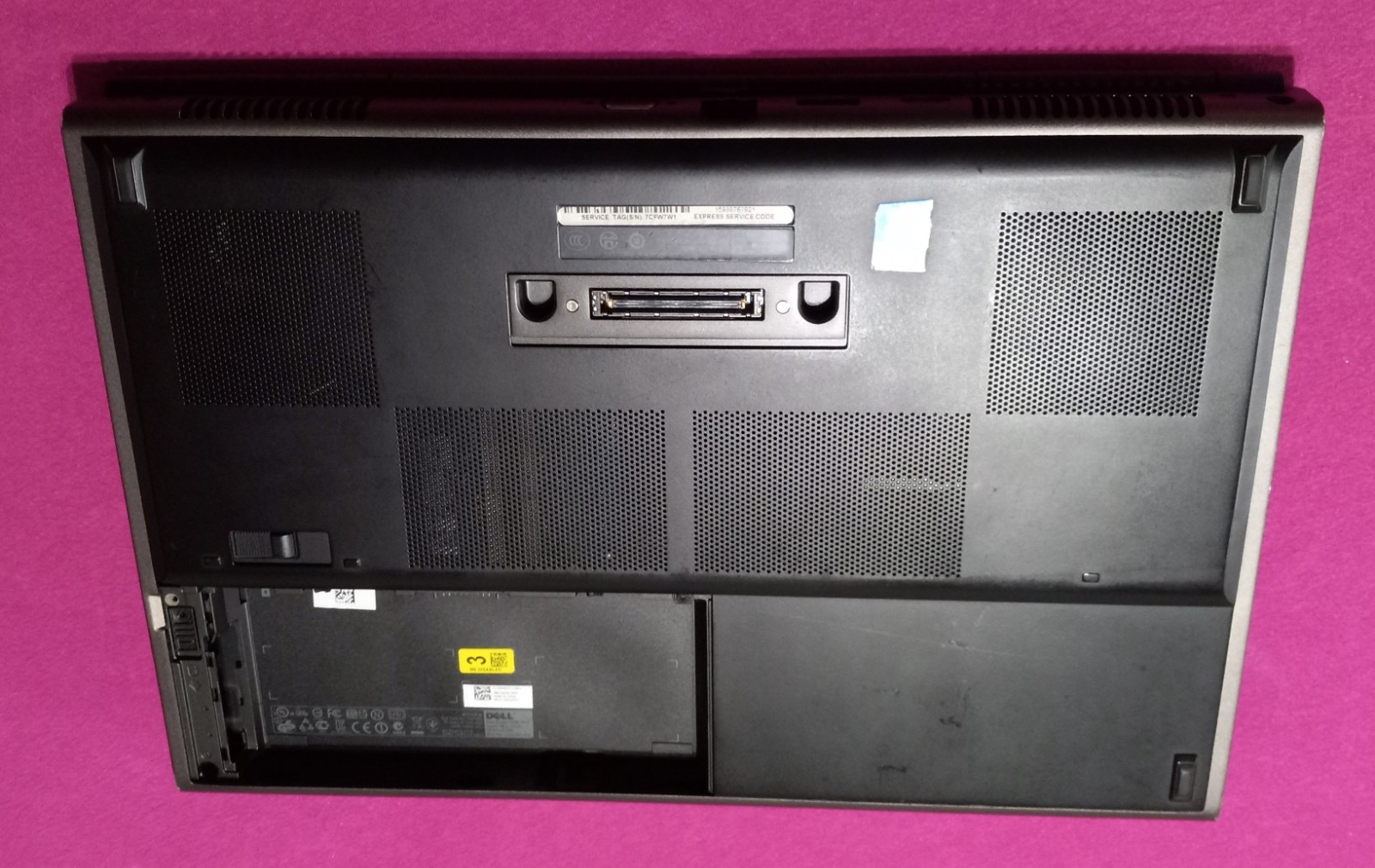 Dell Precision M4700 laptop Intel I7-3740qm 2.7-3.7Ghz 12GB 256GB NVIDIA P1000