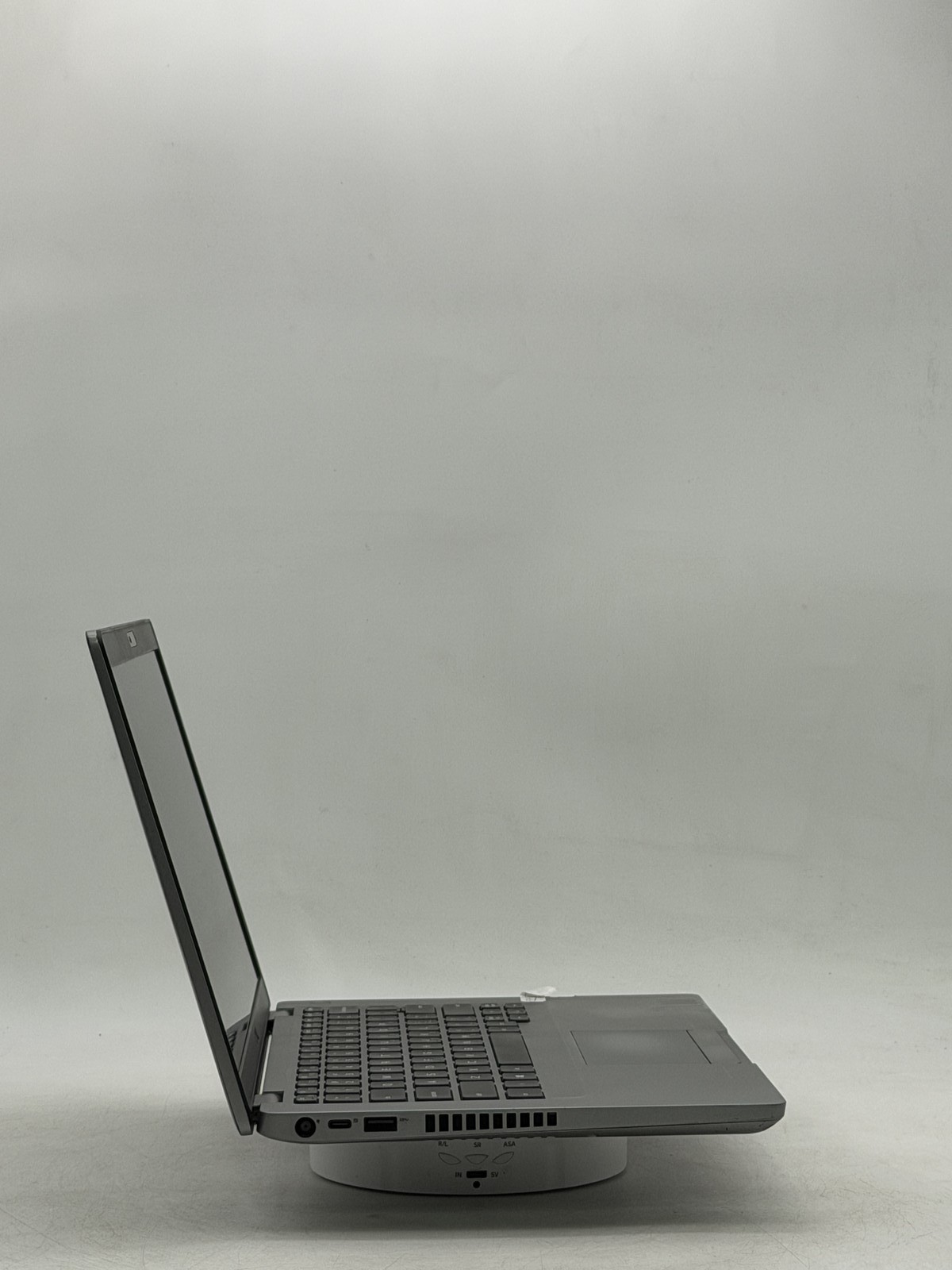Dell Latitude (5410) 14inch i5-10210U 8GB 512GB NO OS |Please Read|
