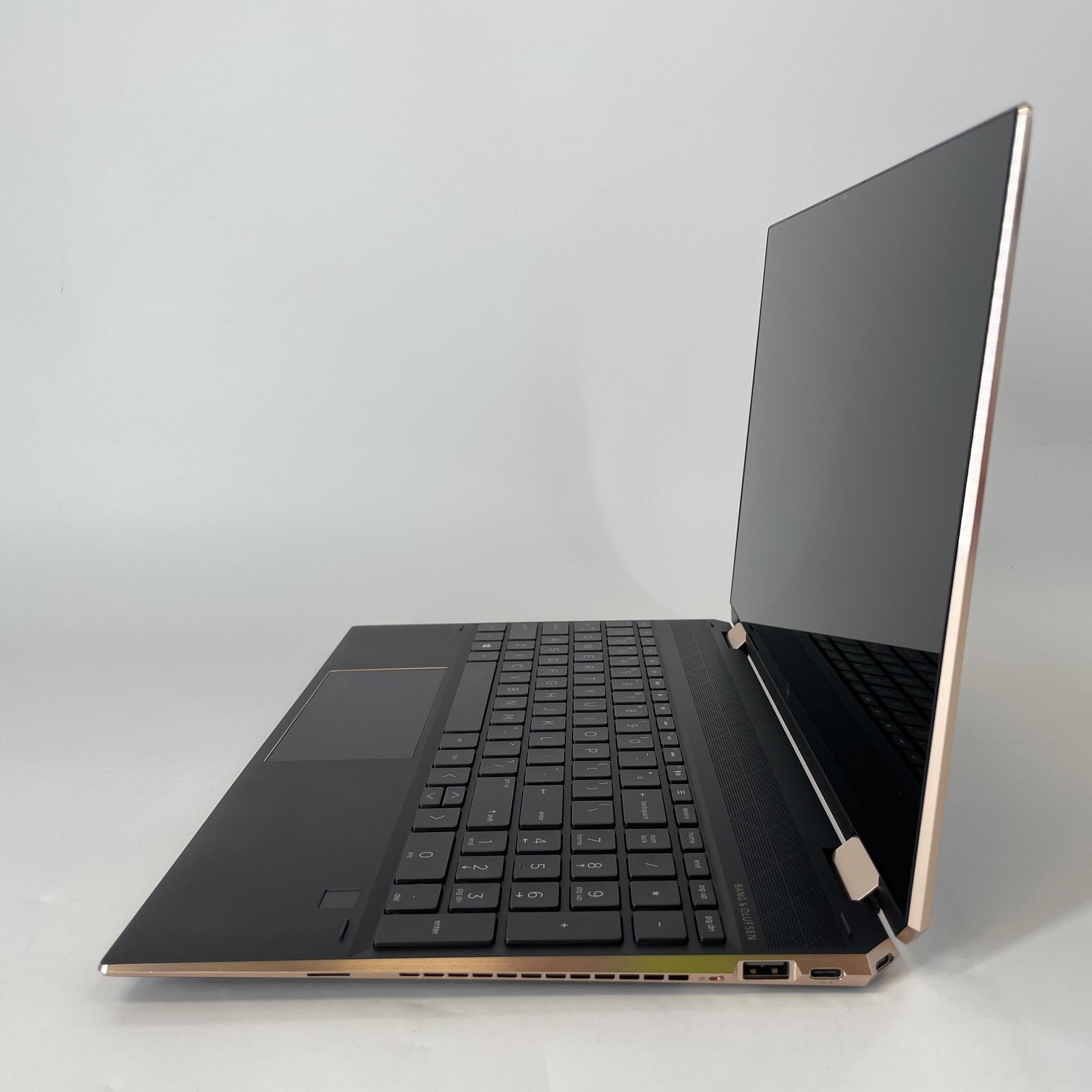 HP Spectre 15 x360 4K TOUCH i7-10510U 1.80GHz 16GB 512GB SSD NVIDIA MX330 Good
