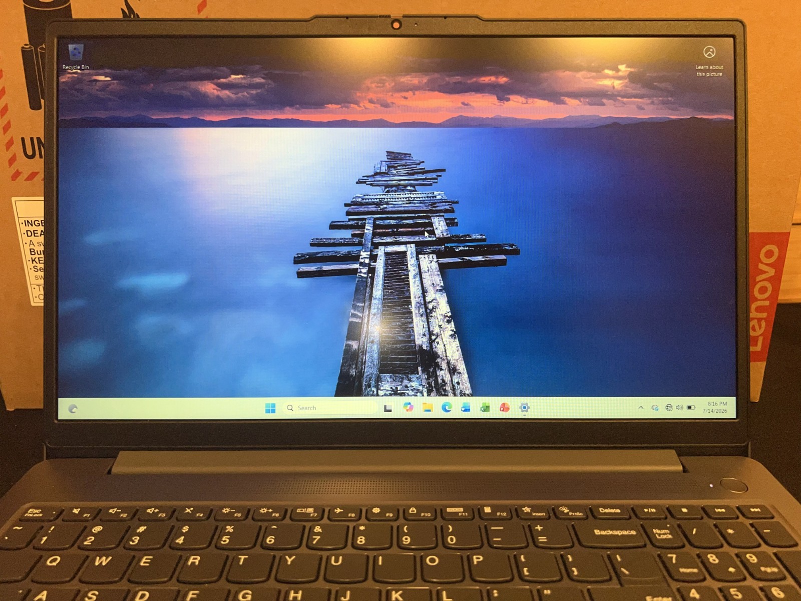 Lenovo IdeaPad Slim 3i 15.6″ Intel Processor N100, 4GB RAM, 128 SSD – Artic Grey