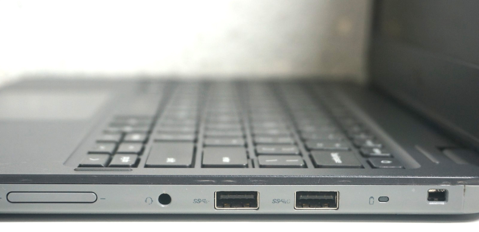 Dell Latitude 3120-Intel Celeron N5100 1.10GHz 4GB RAM 128GB SD-No OS No Battery