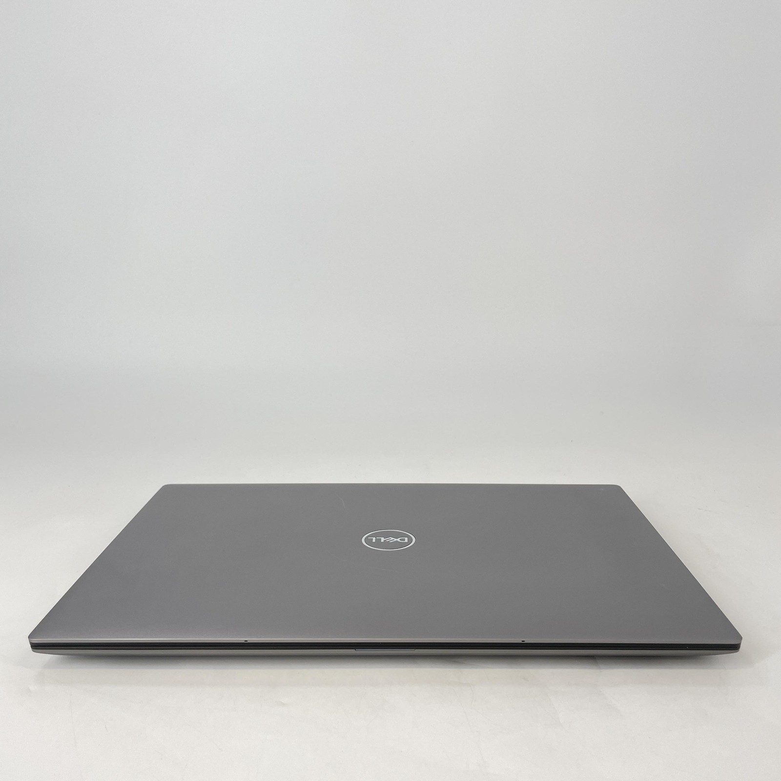 Dell Precision 5490 14 Gray FHD+ 3.8 GHz Ultra 7 165H 32GB 1TB SSD Very Good