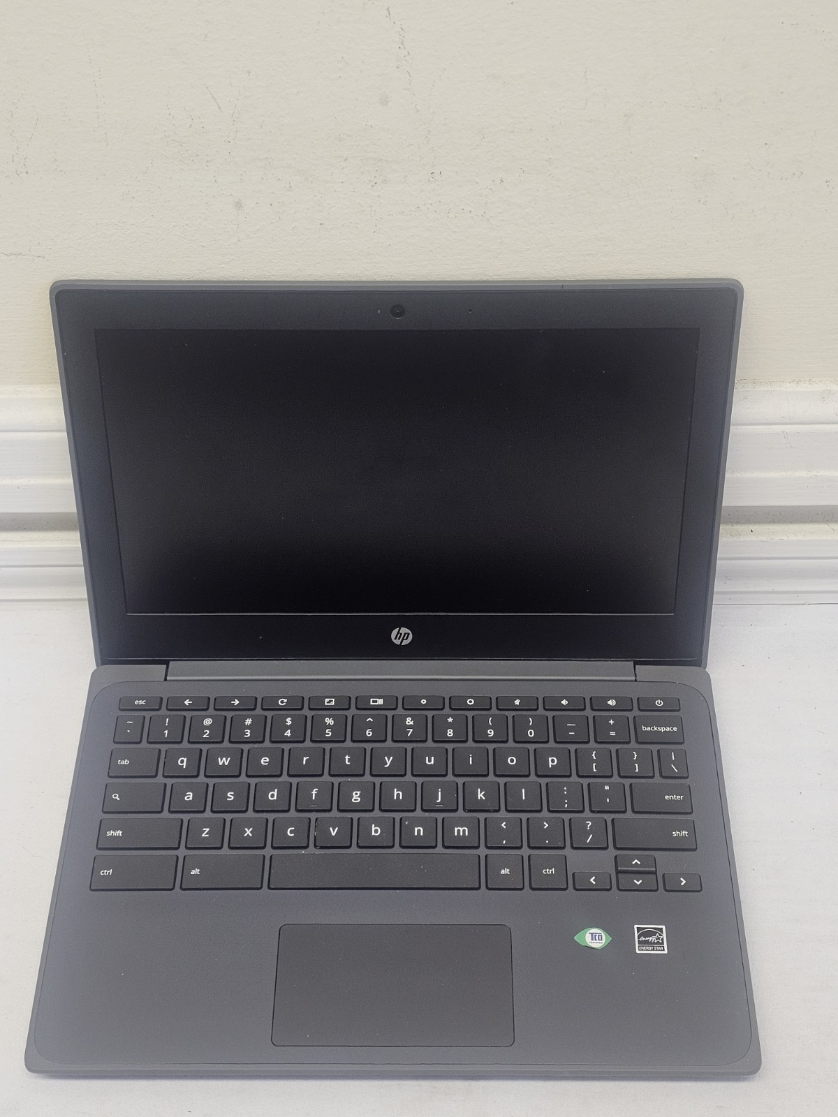HP Chromebook 11A G8 EE Laptop – AMD A4-9120C – 4GB RAM – 16GB SSD – READ DESC.