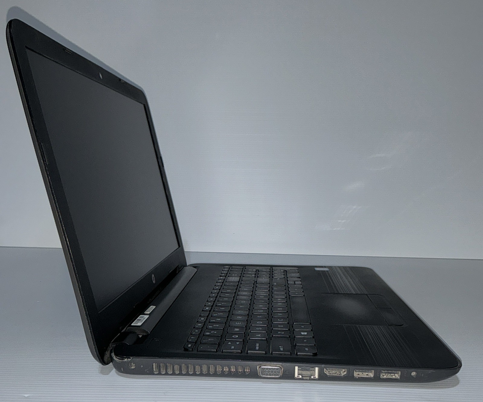 HP 250 G5 Laptop i5-6200U 2.3GHz 8GB Ram HDD 240GB SSD M.2 Win 11