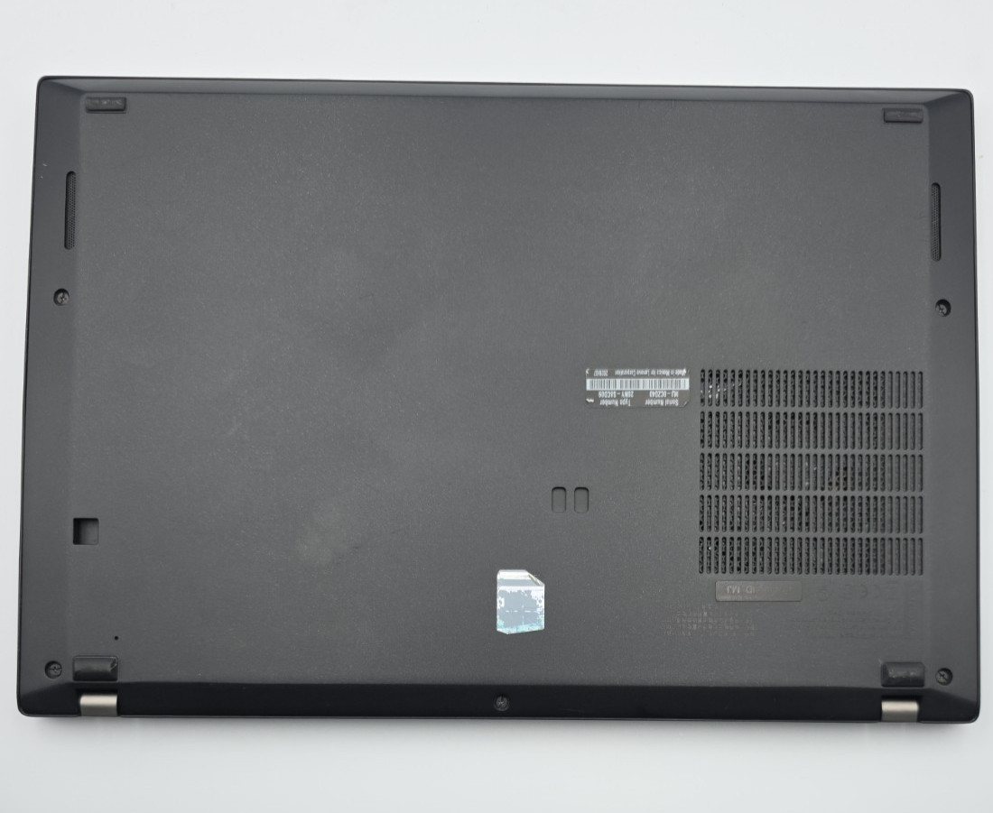Lenovo ThinkPad T490s 14″ | i7-8665U | 16GB RAM 11 Pro Reconditioned w/Charger