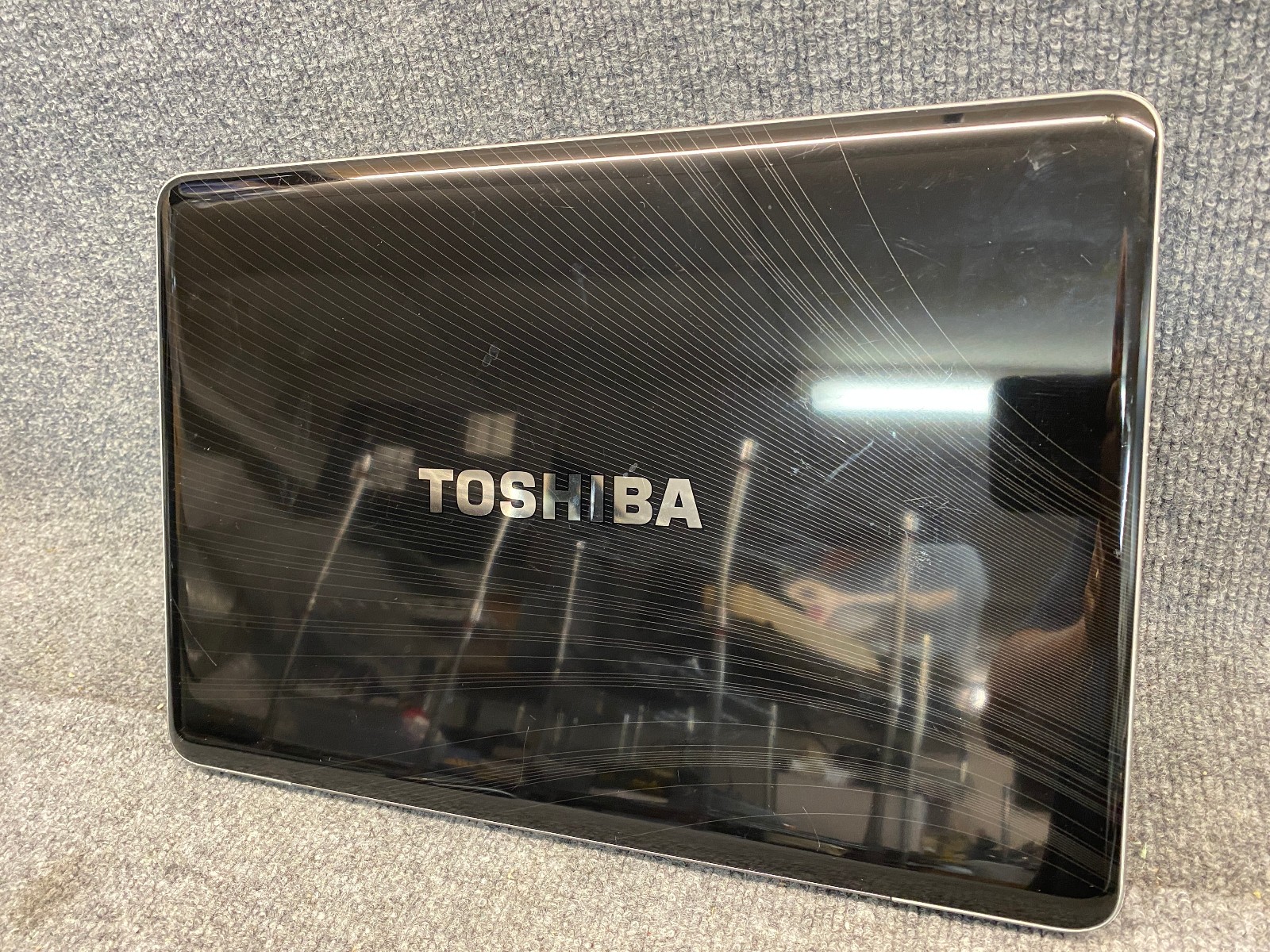 Toshiba Satellite A505-S6005 Intel Core i3-330M 2.13GHz 4GB RAM 500GB HDD