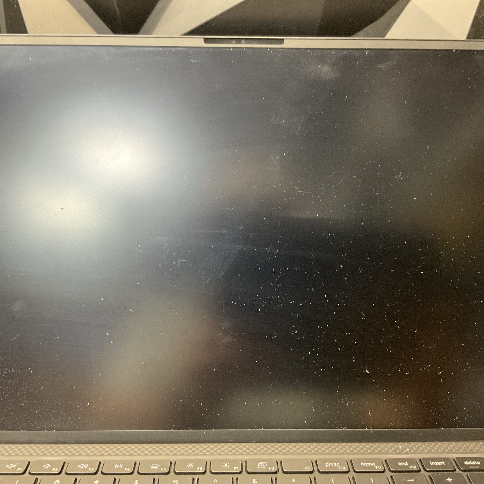 Dell Precision 5550 / i7 10th Gen / Quadro T2000 4GB / 256GB SSD / 60F