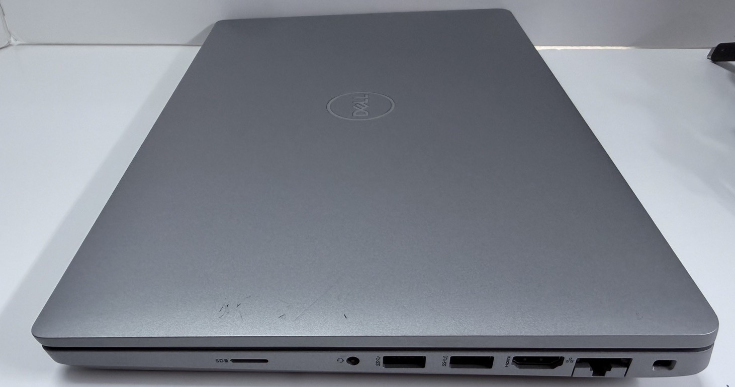 Dell Latitude 5421 Laptop – 2.5 GHz i7-11850H 16GB 512GB SSD Windows 11