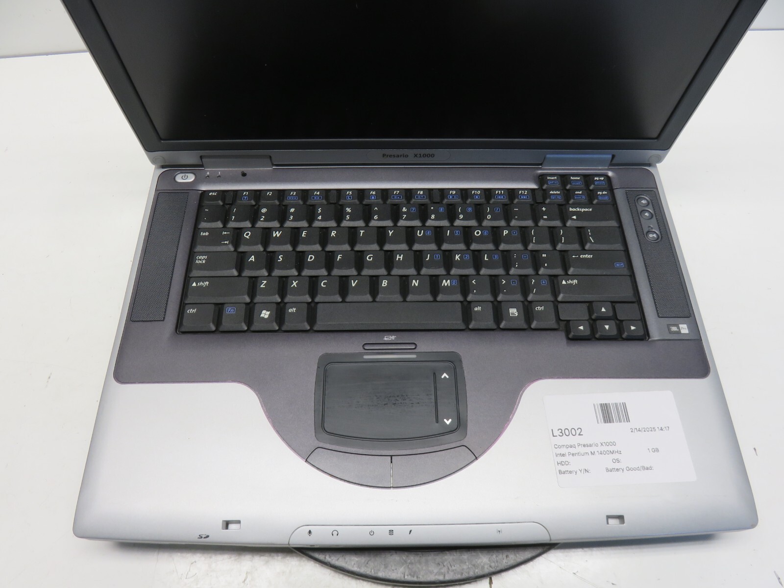 Compaq Presario X1000 Intel Pentium M 1400MHz 1 GB NO HDD No Batt