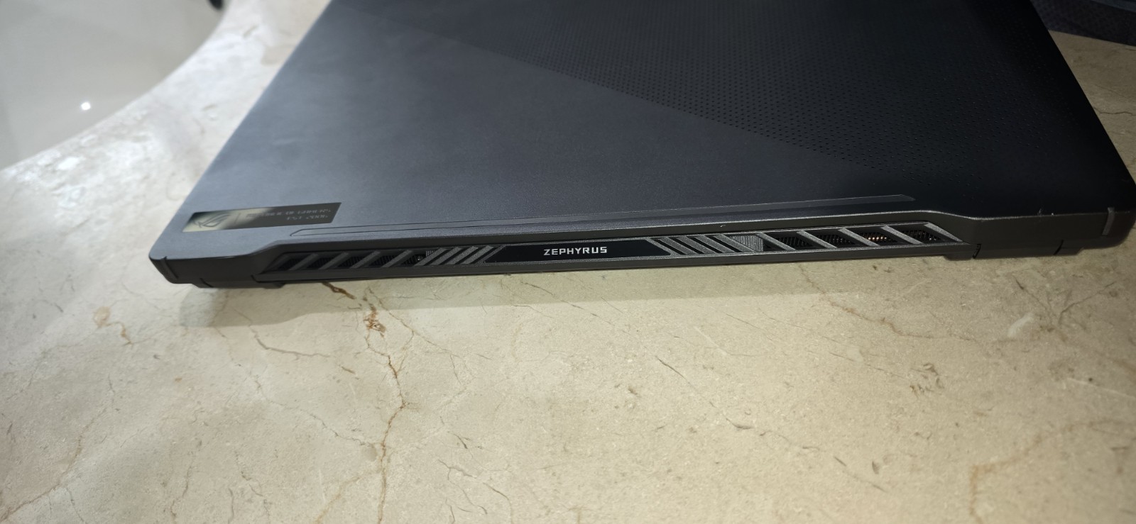 ASUS G14 GA401Q 14″ Gaming Laptop
