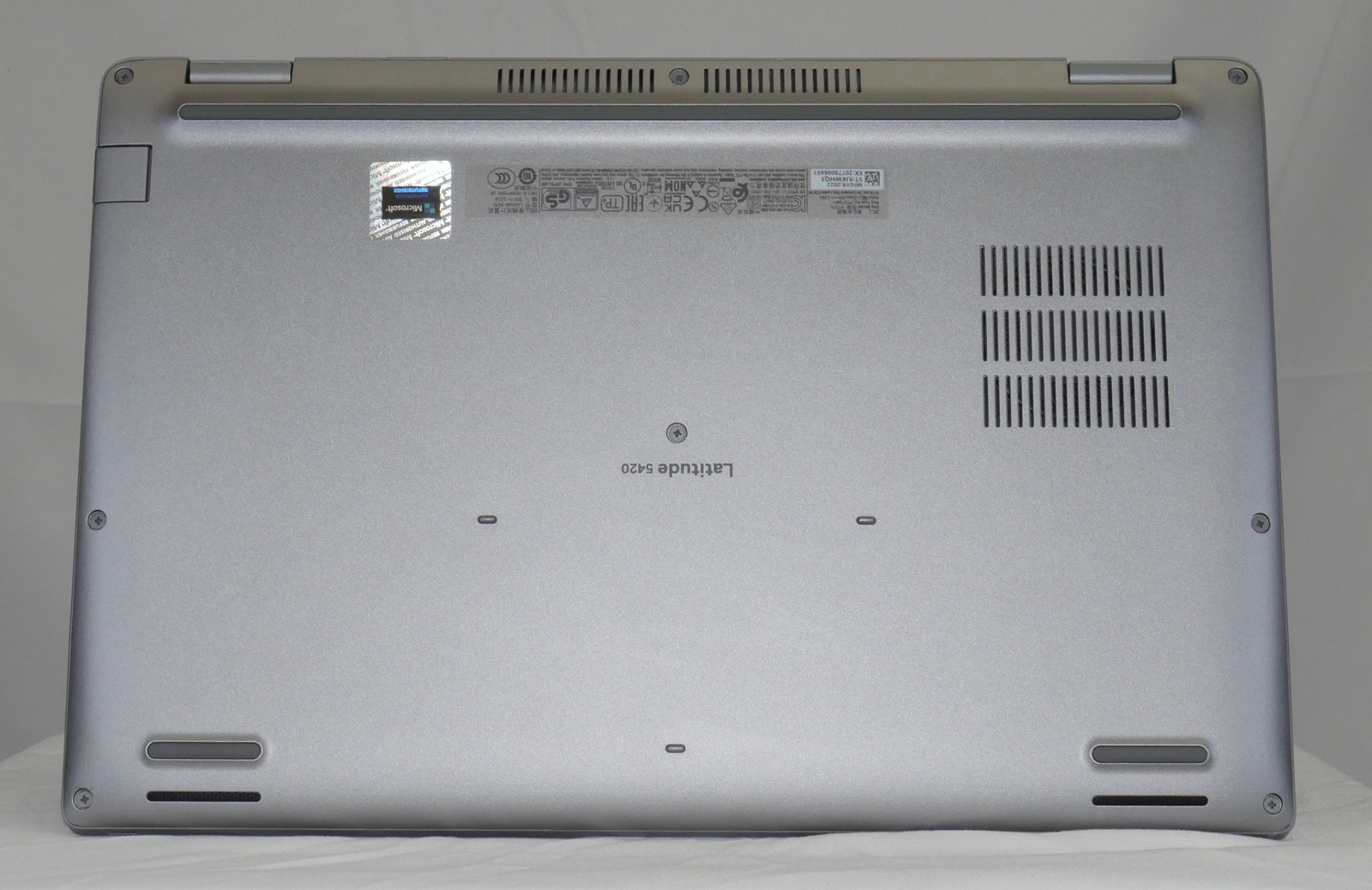 Dell Latitude 5420 i5-1145G7 2.6GHz 16GB 256GB Gray W11H NOAC