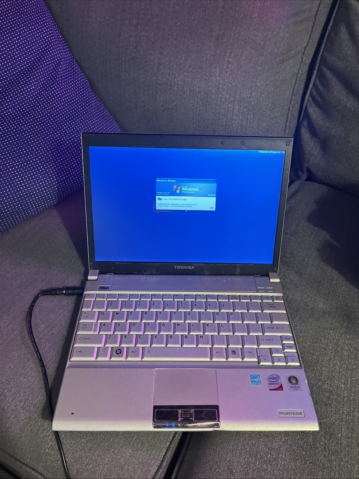 Vintage Toshiba Laptop Portege R500-S5004 Windows XP Tested Works