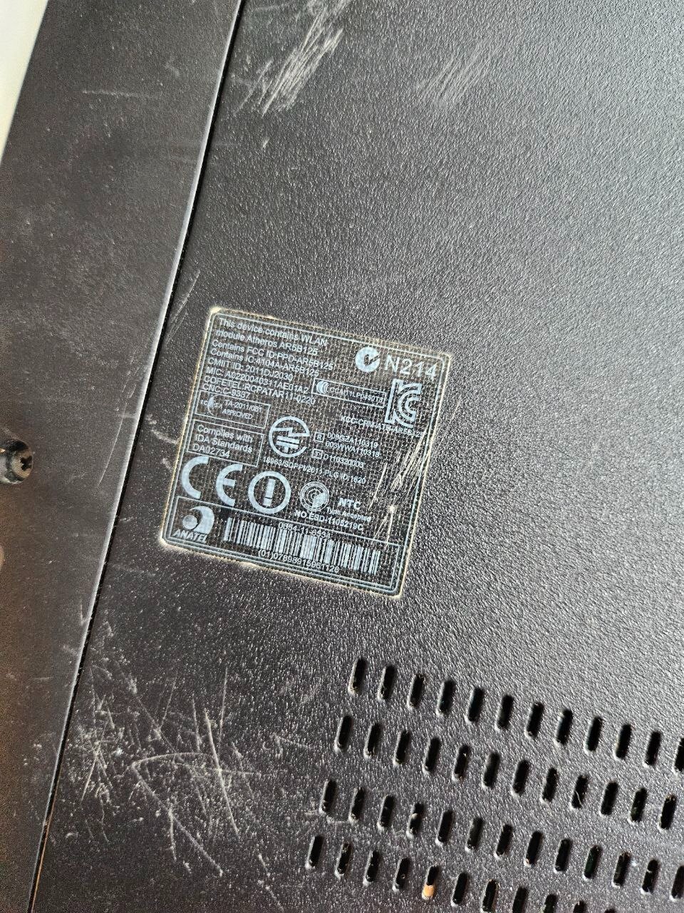 Acer Aspire One AO725 11.6″ NOT WORKING Laptop Netbook 8GB RAM/281 GB HDD WIND 7