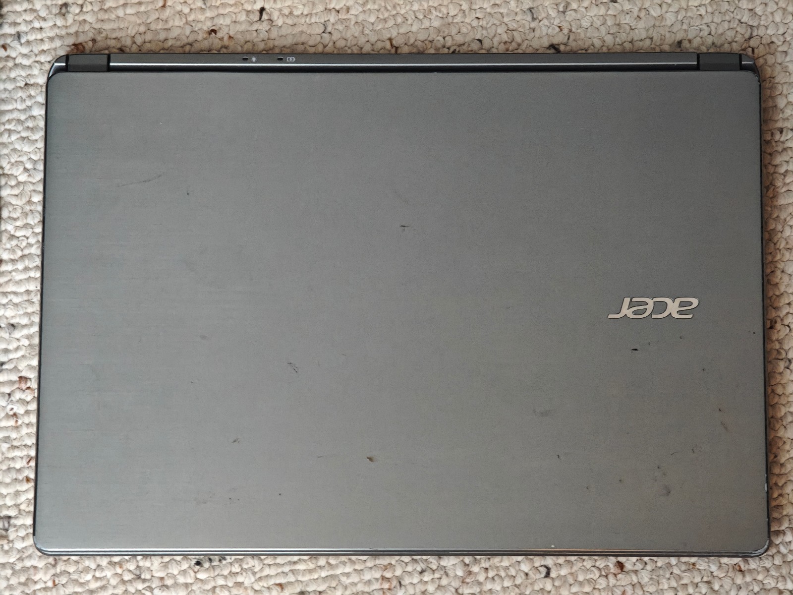 acer v7-482pg ZQY – 24GB SSD, 500GB HDD, 8GB RAM, Intel i5-4200u Nvidia Gtx 750m