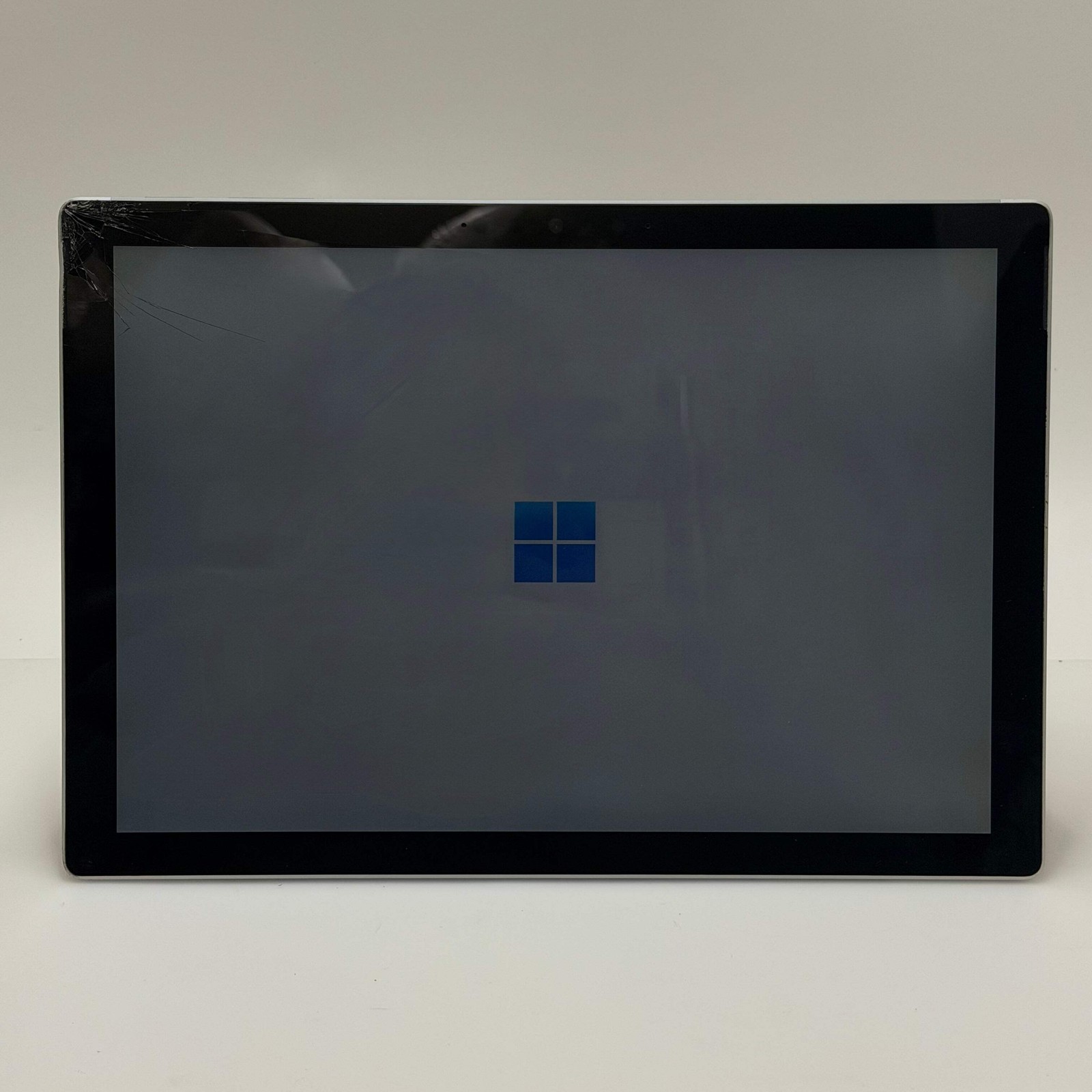 Broken Microsoft Surface Pro 7 1866 14.4″ i5-1035G4 1.1GHz 8GB RAM 256GB SSD
