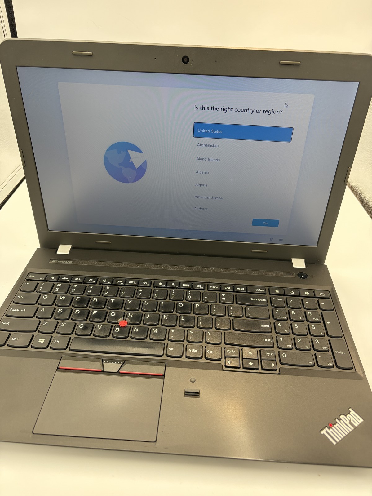 Lenovo ThinkPad E550 (2016) Intel(R) Core(TM) i5-5200U @ 2.20 GHz 16GB RAM 512GB