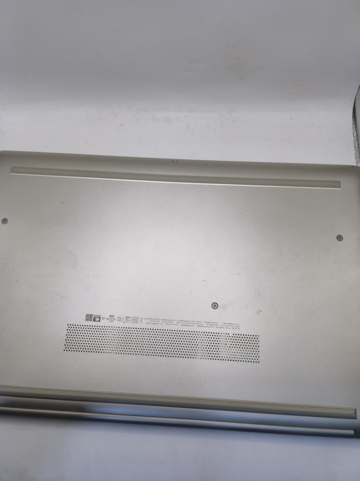 HP Laptop MODEL 15-da0xxx Intel Pentium Silver N5000 Cpu / 8 Gb Ram / *SEE DESC*