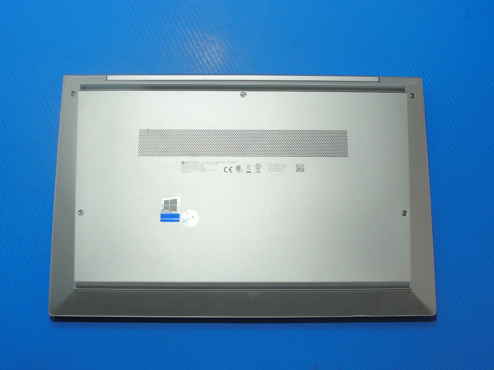 HP EliteBook 840 G7 14”FHD Intel Core i7-10610U 1.8GHz 16GB 256GB SSD+ Charger