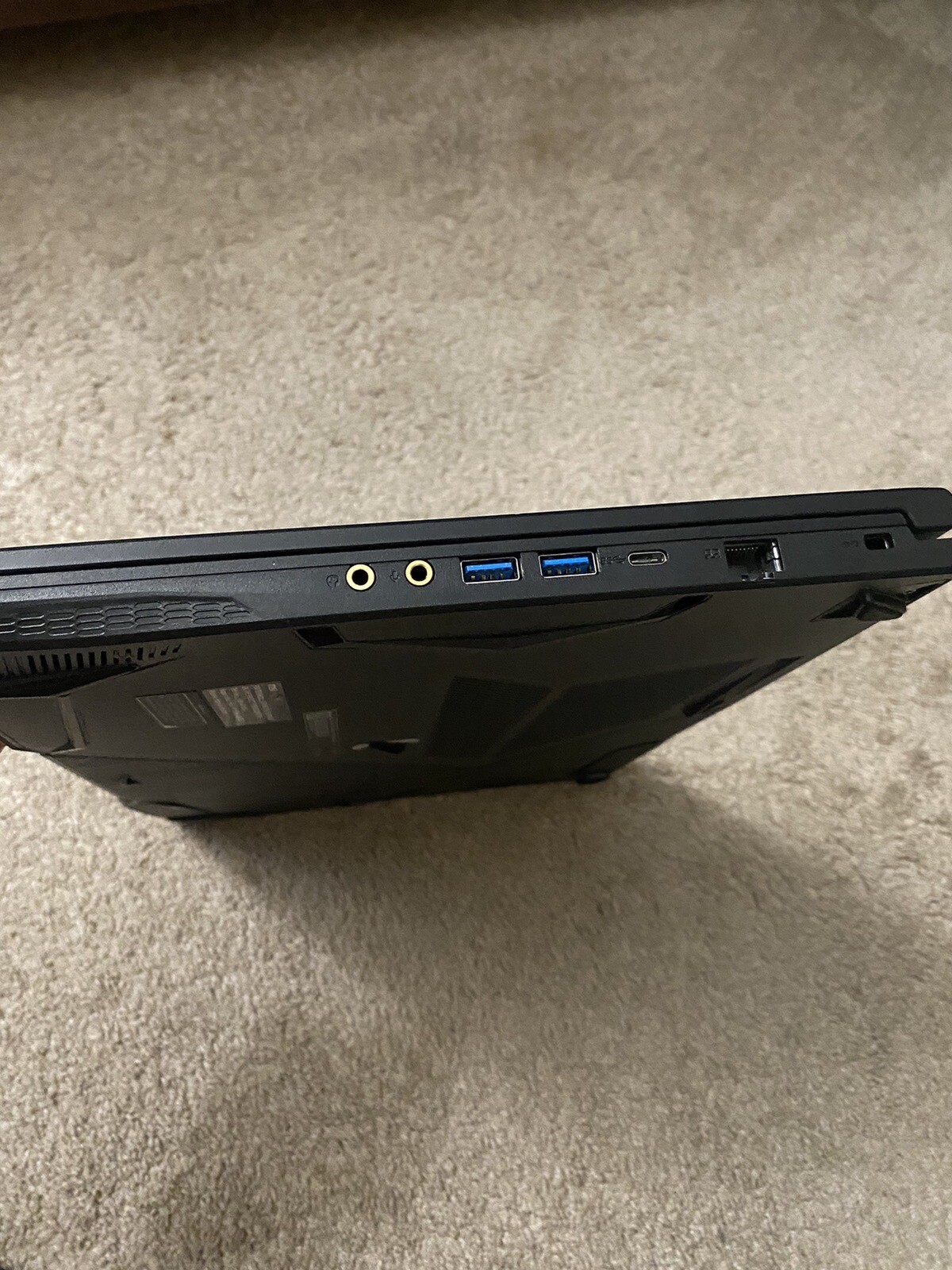 Gaming Laptop Comes With Charger Does Not Come With Original Box