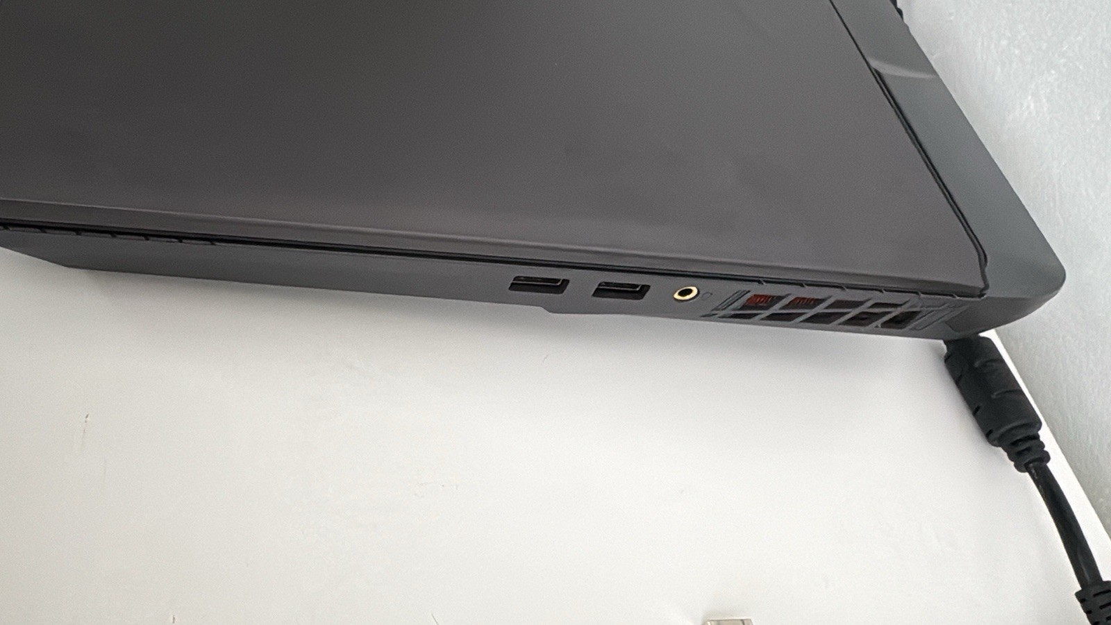 MSI Vector A16 HX