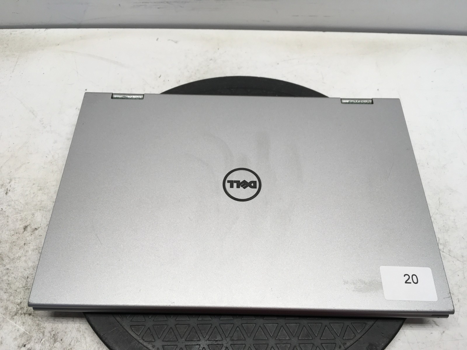 Dell Inspiron 11-3147 Intel Pentium N3530 2.16GHz 4 GB NO HDD – Dead Keyboard