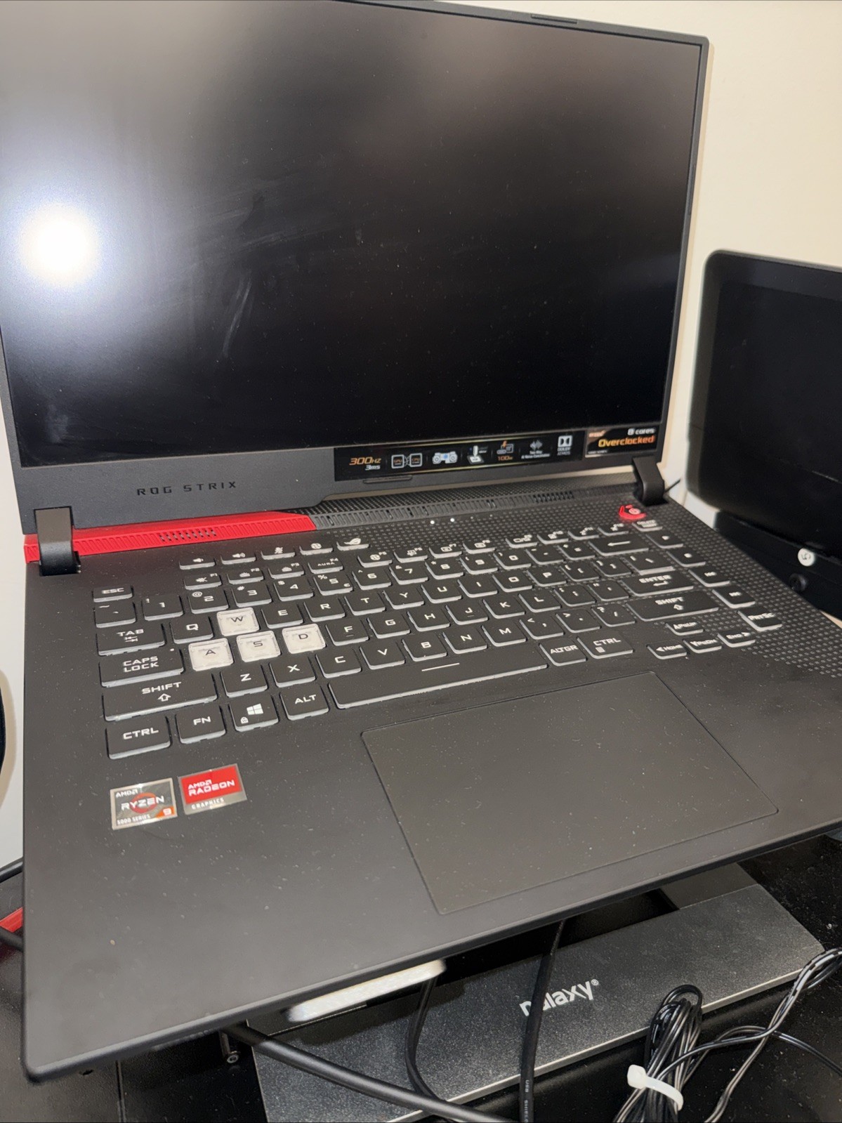Strix G15 Advantage 6800m 5900HX 16GB Ram 512GB NVMe