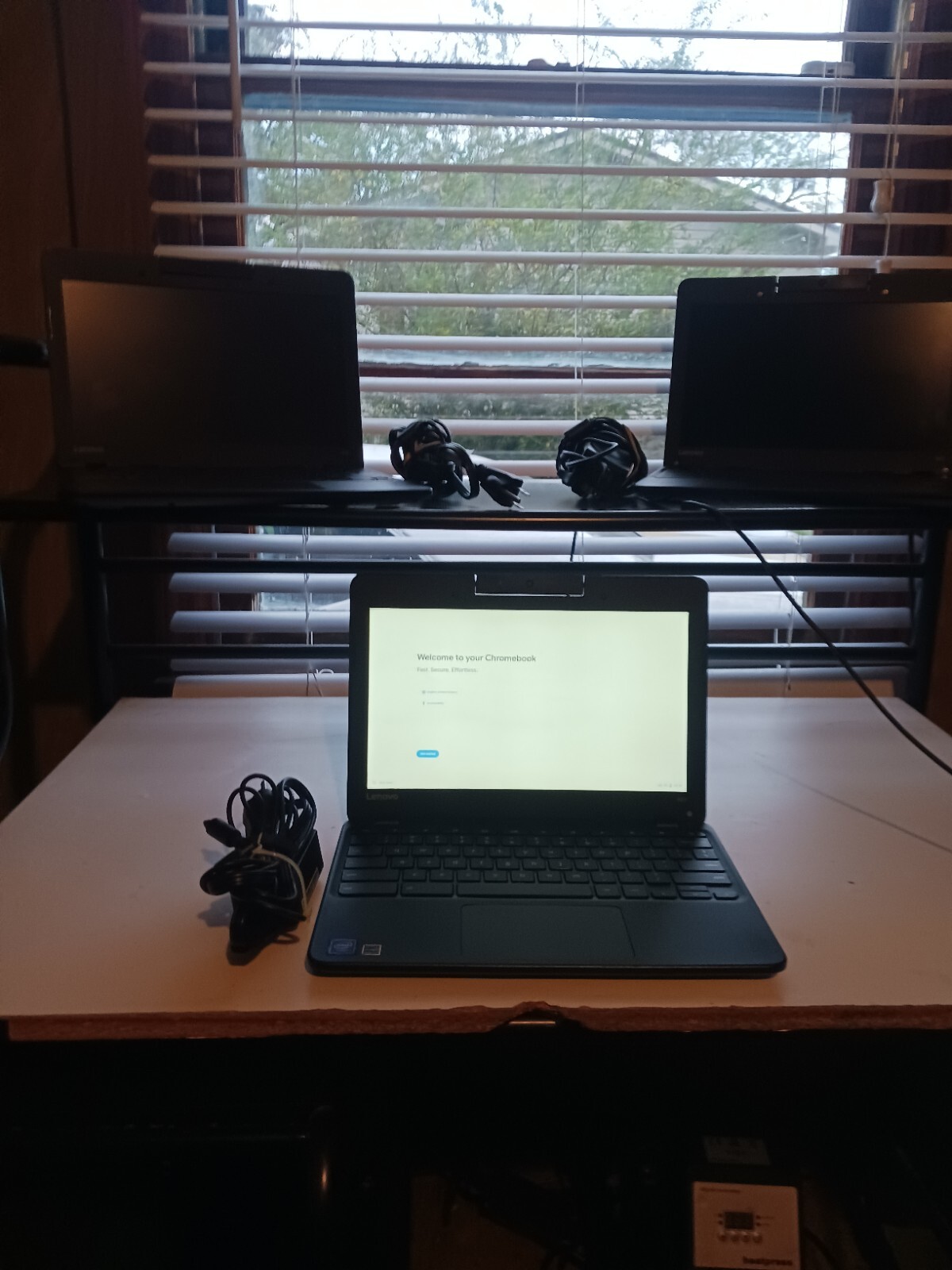 Lenovo N23 Chromebook 11.6″ ( 16GB SSD, Intel Celeron N3060, 1.60 GHz, 4GB)…