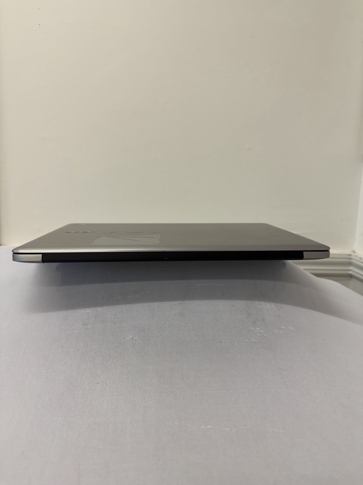Acer Chromebook Laptop – Intel Celeron N3160 – RAM 4GB – Read Desc
