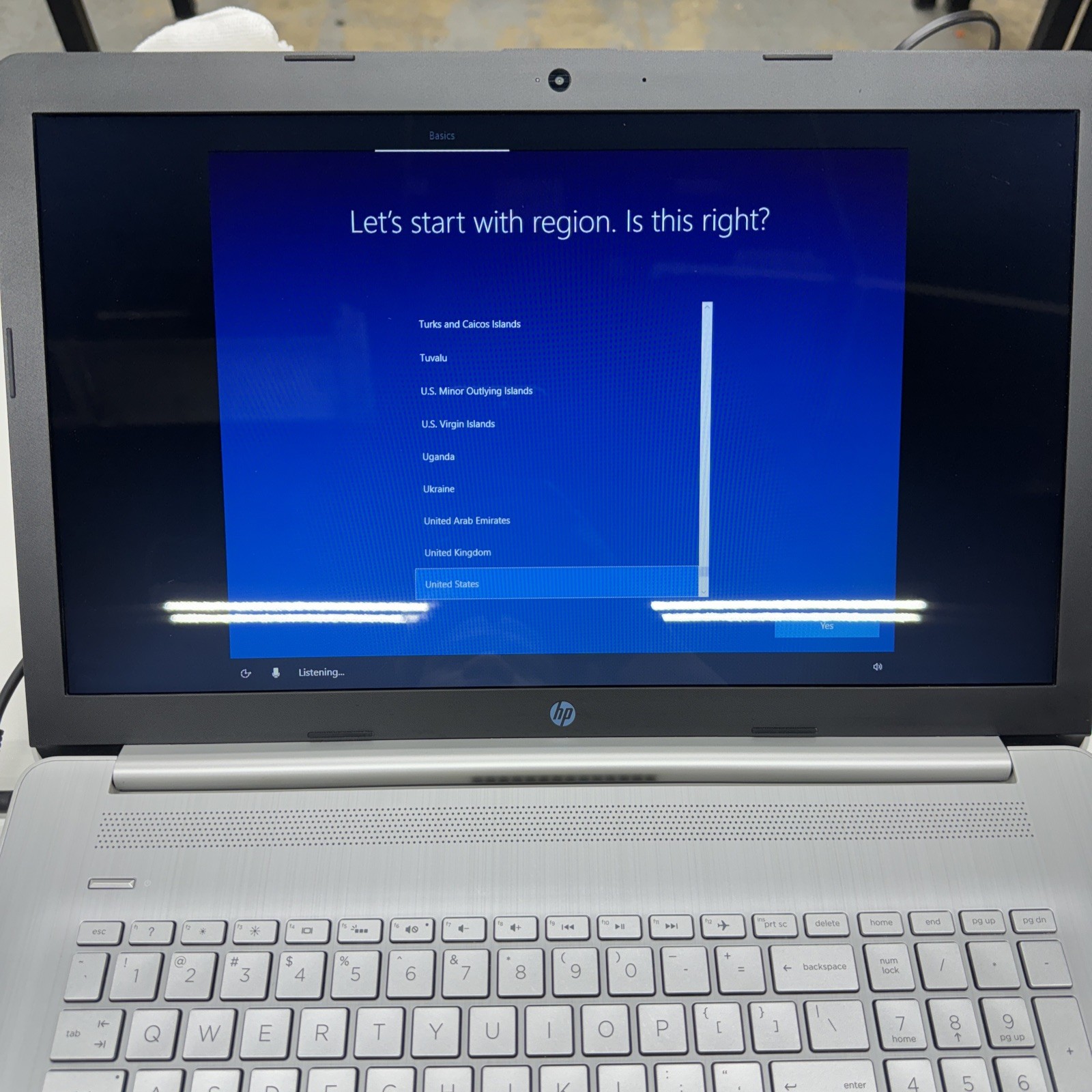 HP 17inch By4063cl