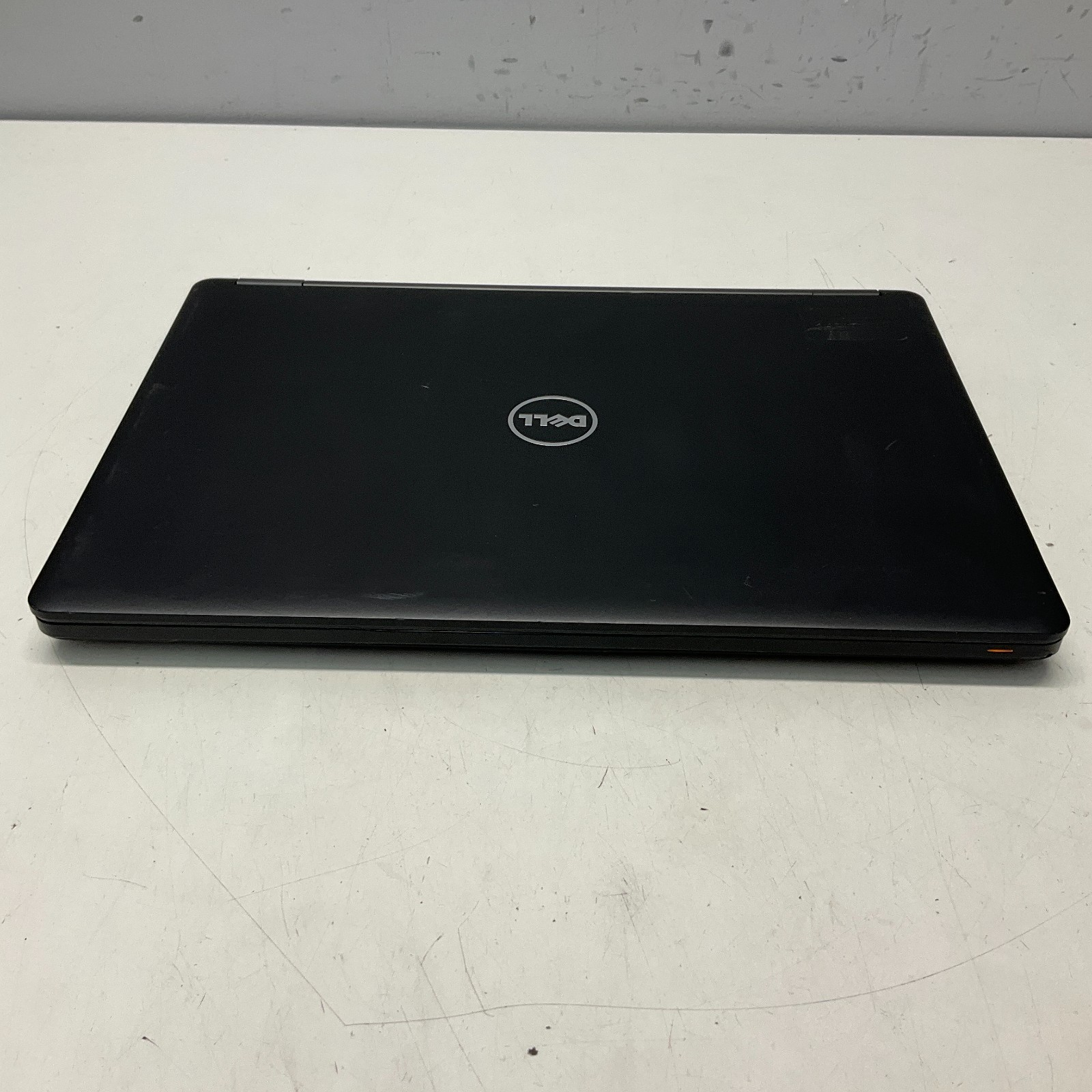 Dell Latitude 5480 14″ Intel Core i5-6300U 2.40GHz 8GB 128GB SSD Windows 10 Pro