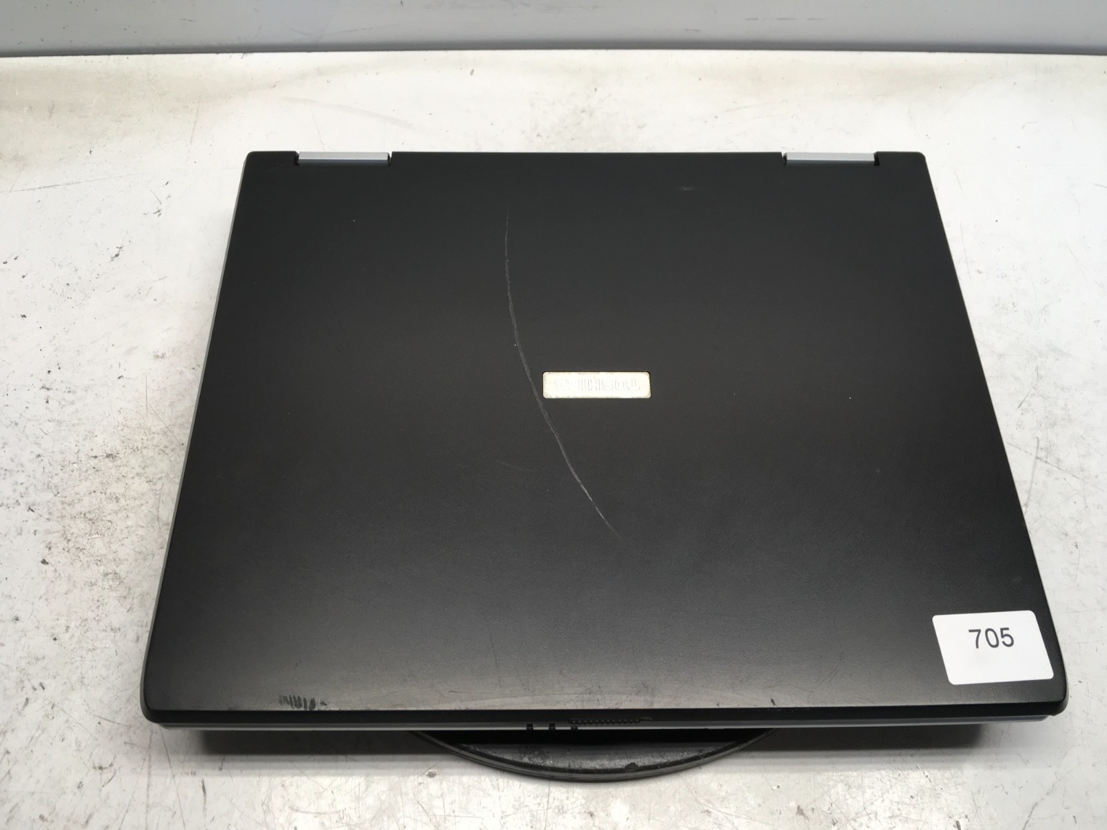 Toshiba Satellite L25-S119 Intel Celeron M 1.5GHz 2 GB NO HDD/Battery Dim Screen