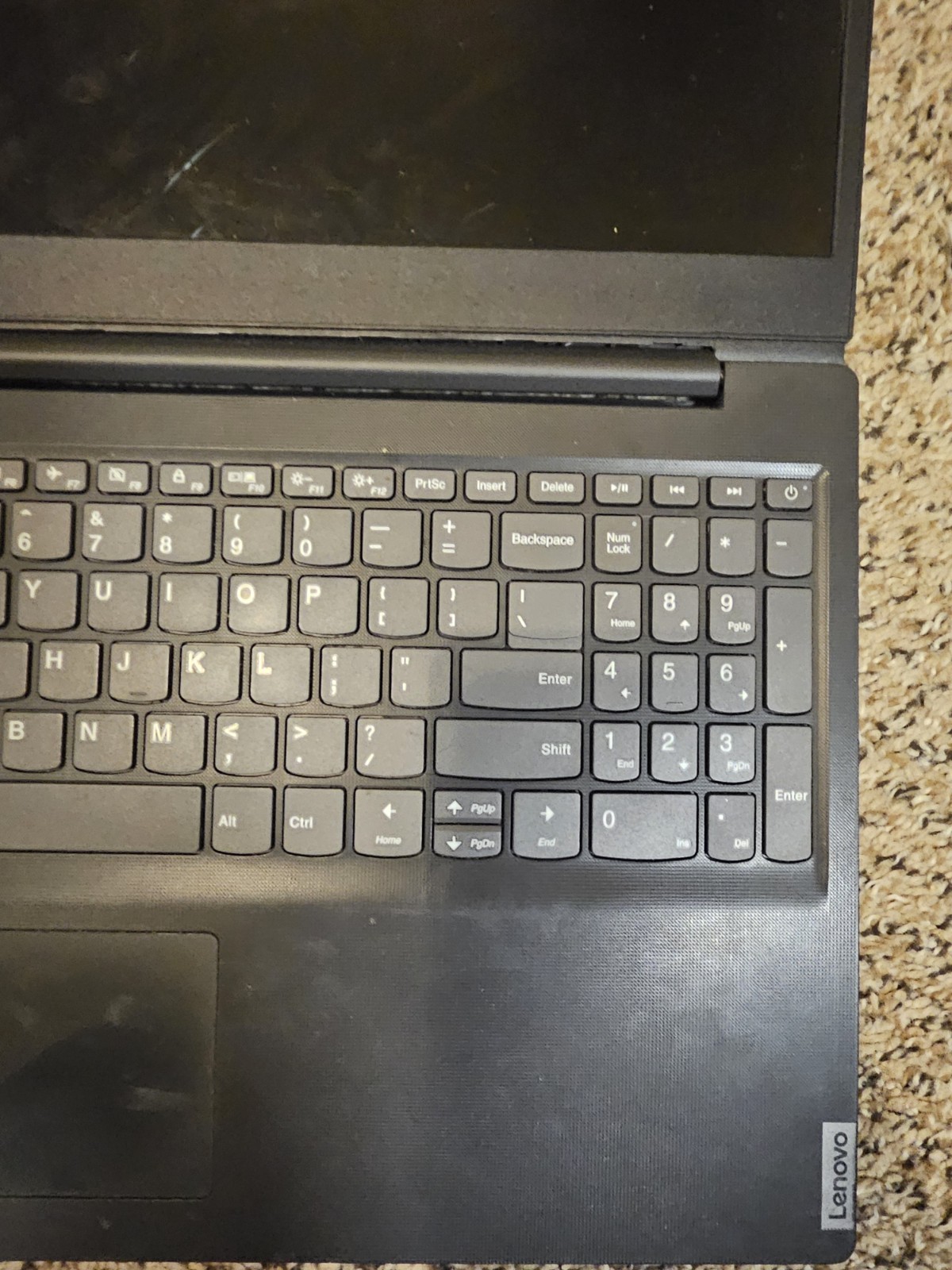Lenovo Laptop Intel Pentium 5405U 2.3GHz 4GB 250GB Windows 10 broken LCD