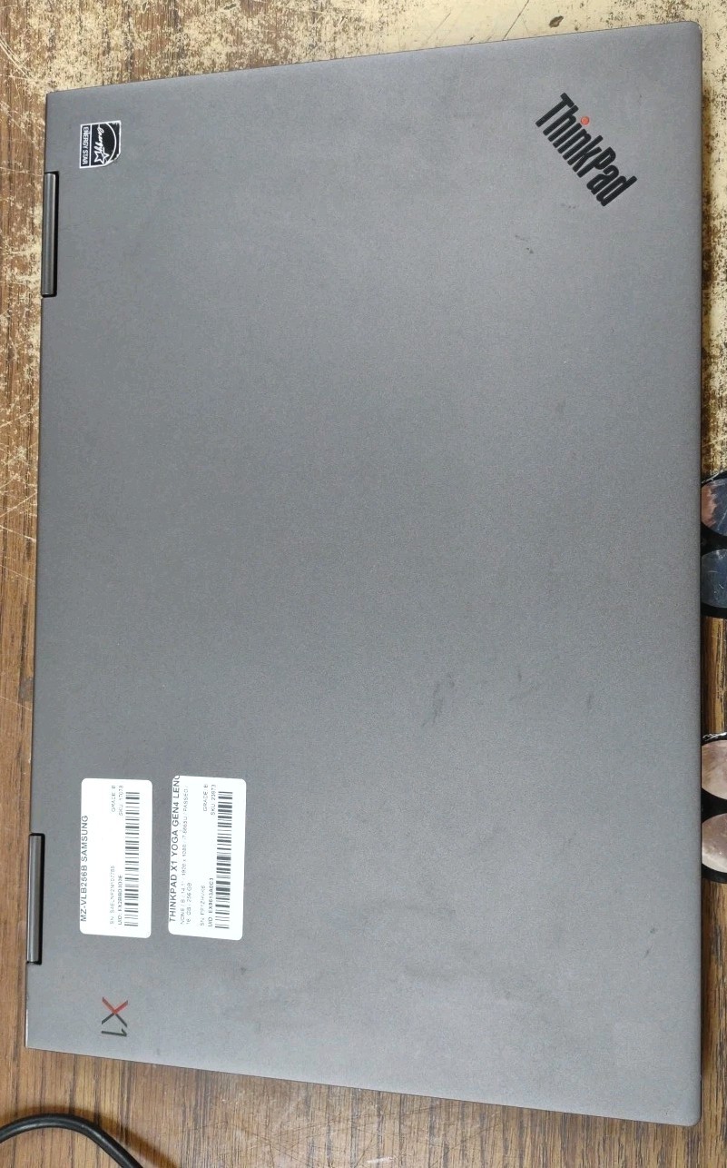 Lenovo ThinkPad X1 Yoga 4th Gen 14″ W/16GB, 256GB, i7-8665U, Touch, Stylus.
