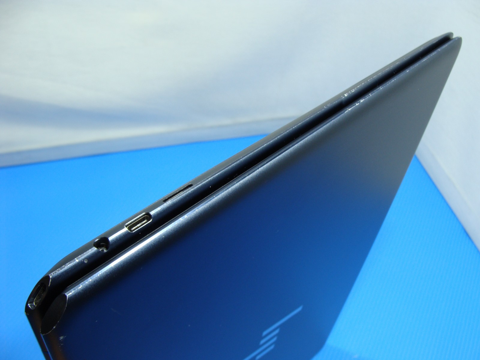 HP Spectre x360 16-f0013dx 16″TOUCH 3K+ 2-in-1 i7-11390H 3.4GHz 16GB 512GB