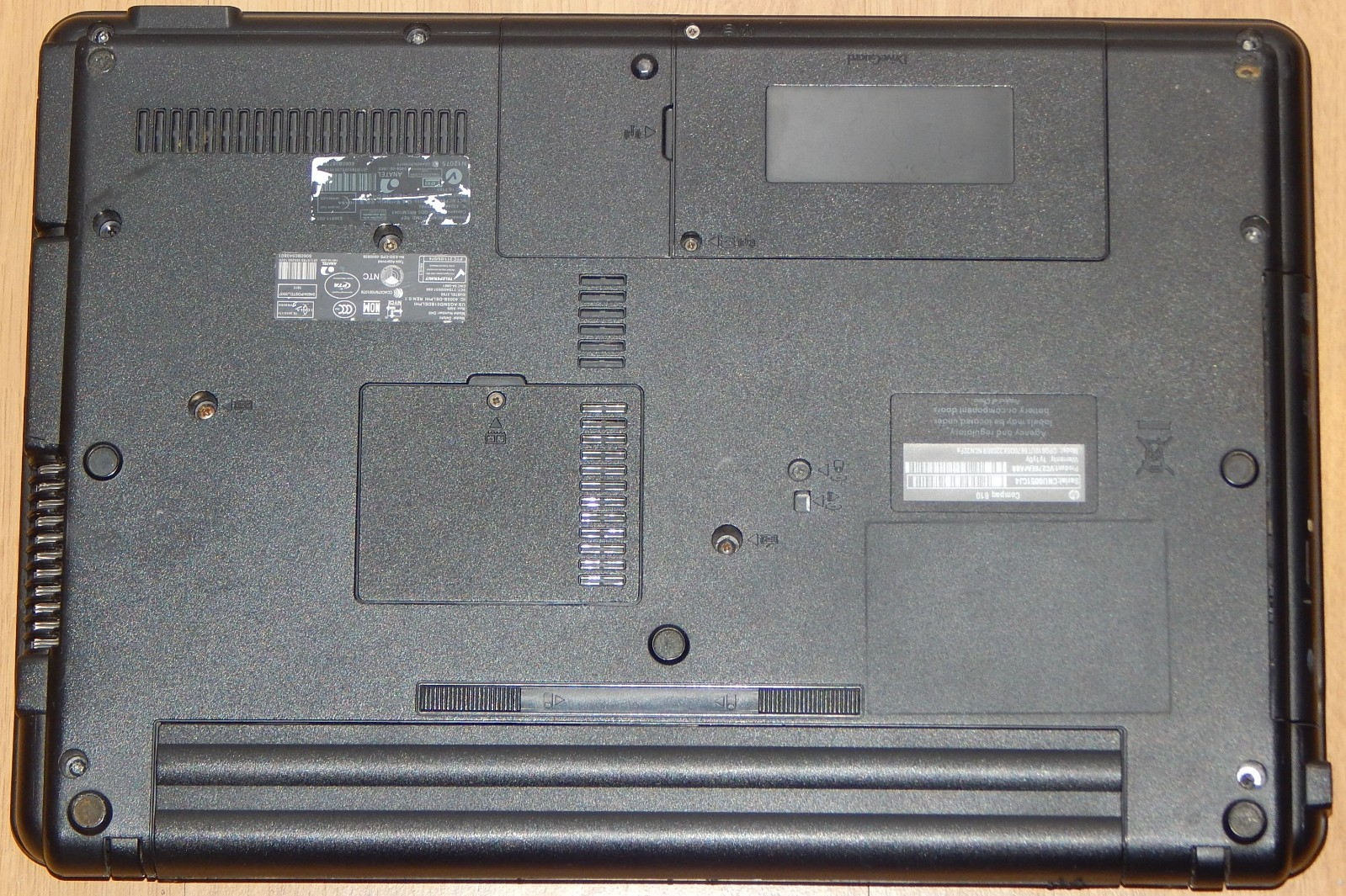 ❌ FAULTY/DAMAGE ❌ Notebook Laptop Compaq 610 T5870 2x 2Ghz Battery Faulty No HDD