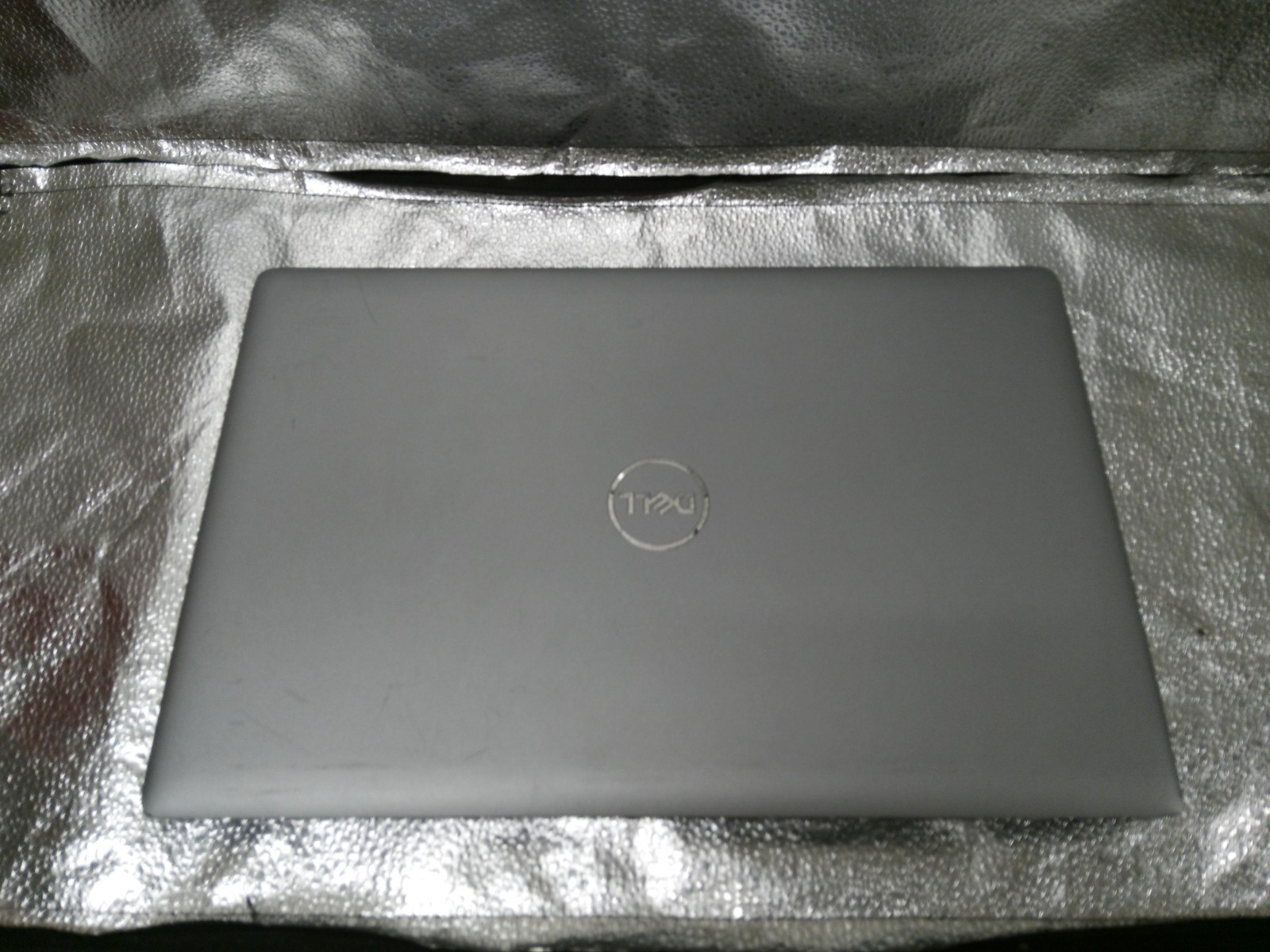 DELL PRECISION 3561 15.5″ i9-11950H 32GB RAM 1TB NVMe Win11Pro