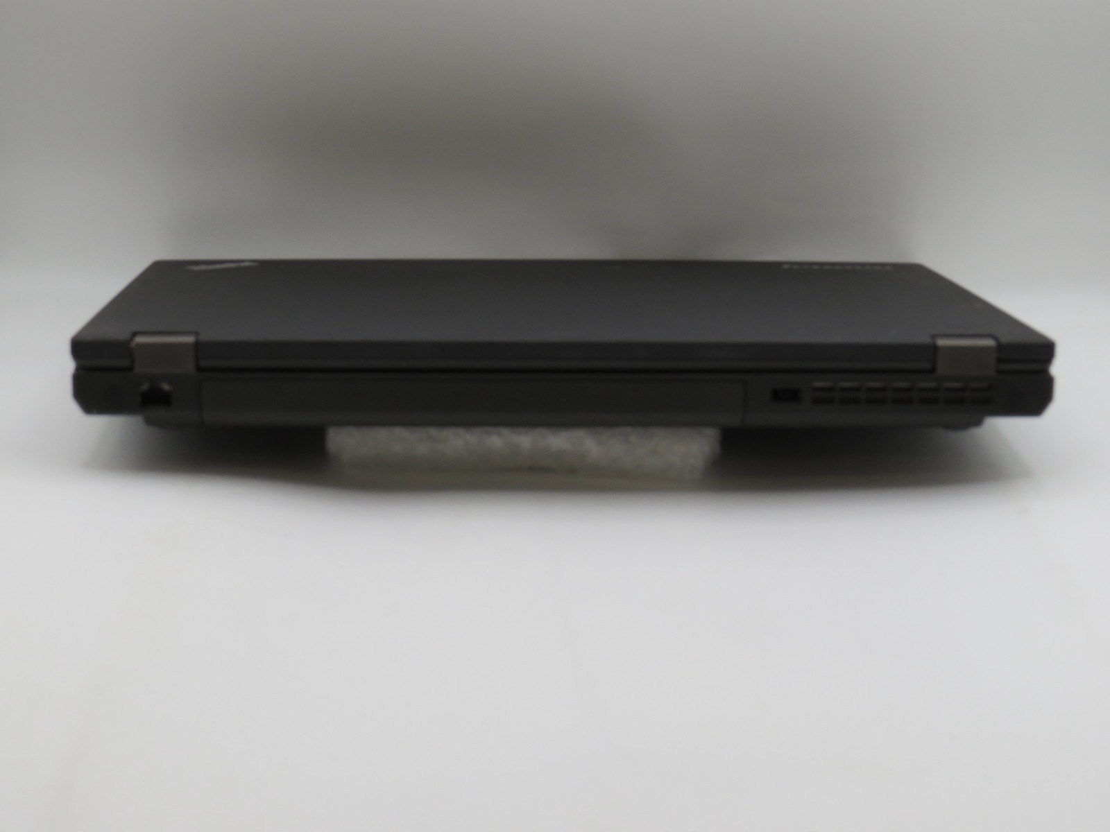 Lenovo T540p | i5-4200M @ 2.5GHz | 4GB DDR3 | 15.6″ | No HD/OS/AC | Parts